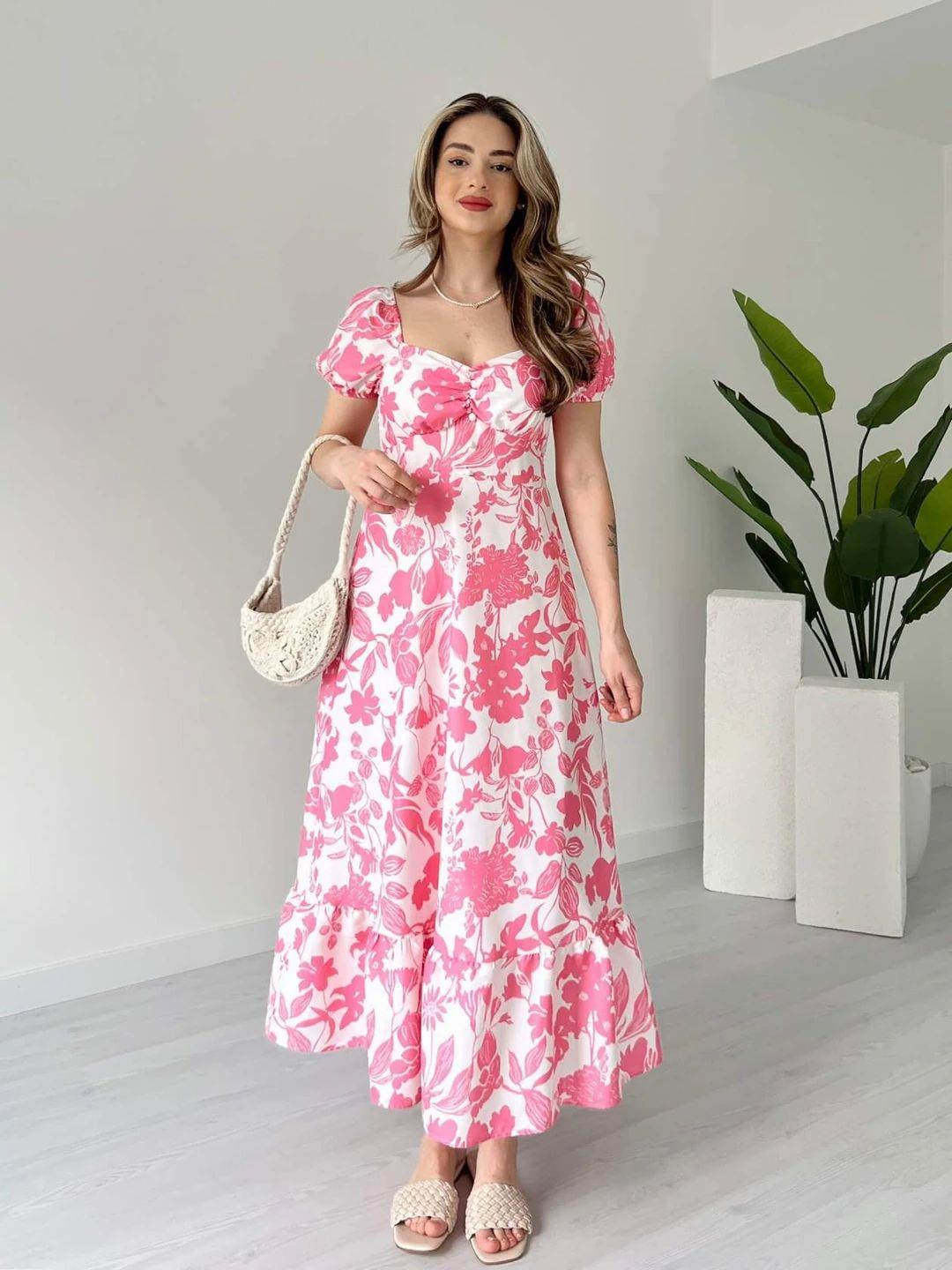 PEMBE DESENLİ ELBİSE