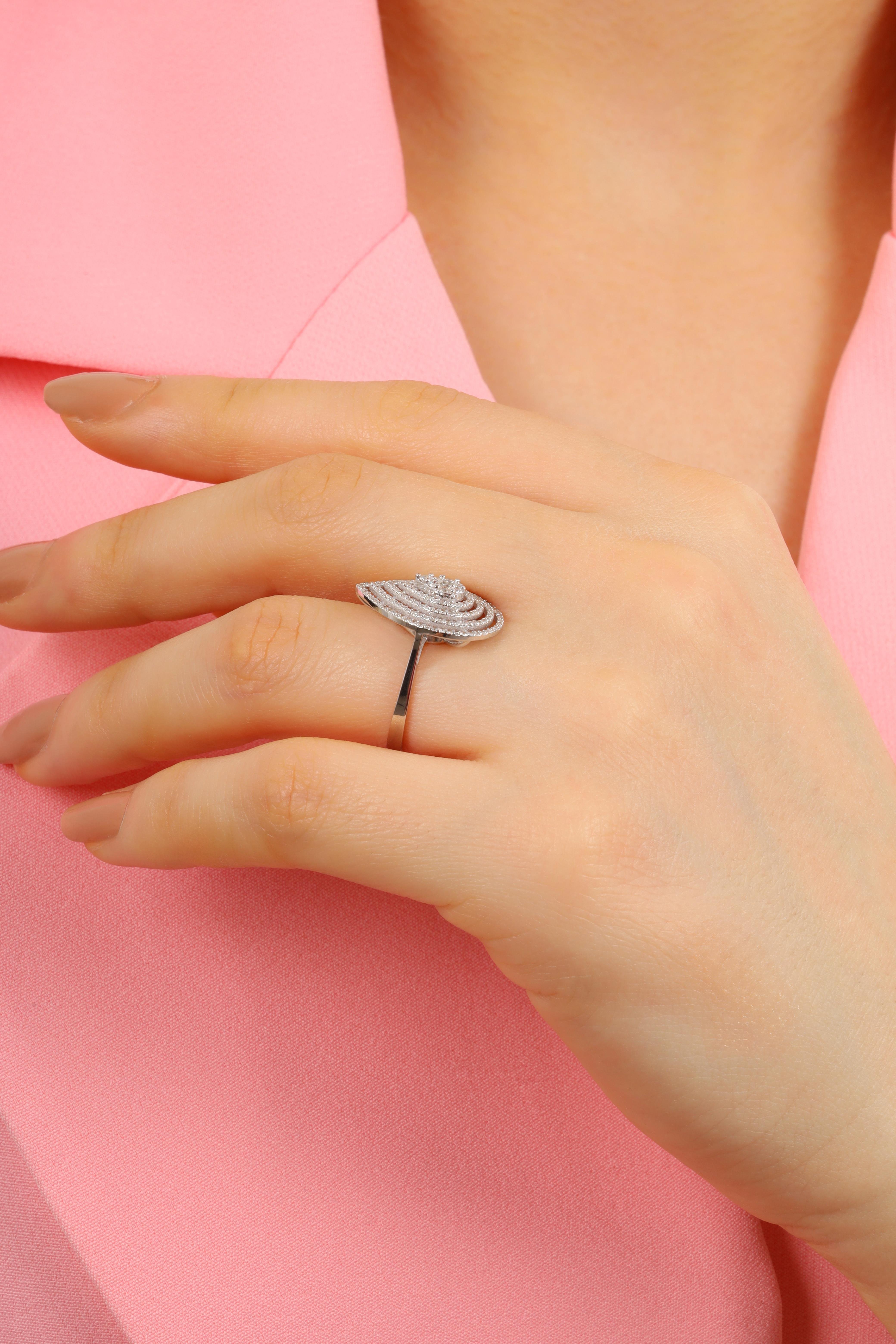 0.54 CT. BAGET PIRLANTA YÜZK