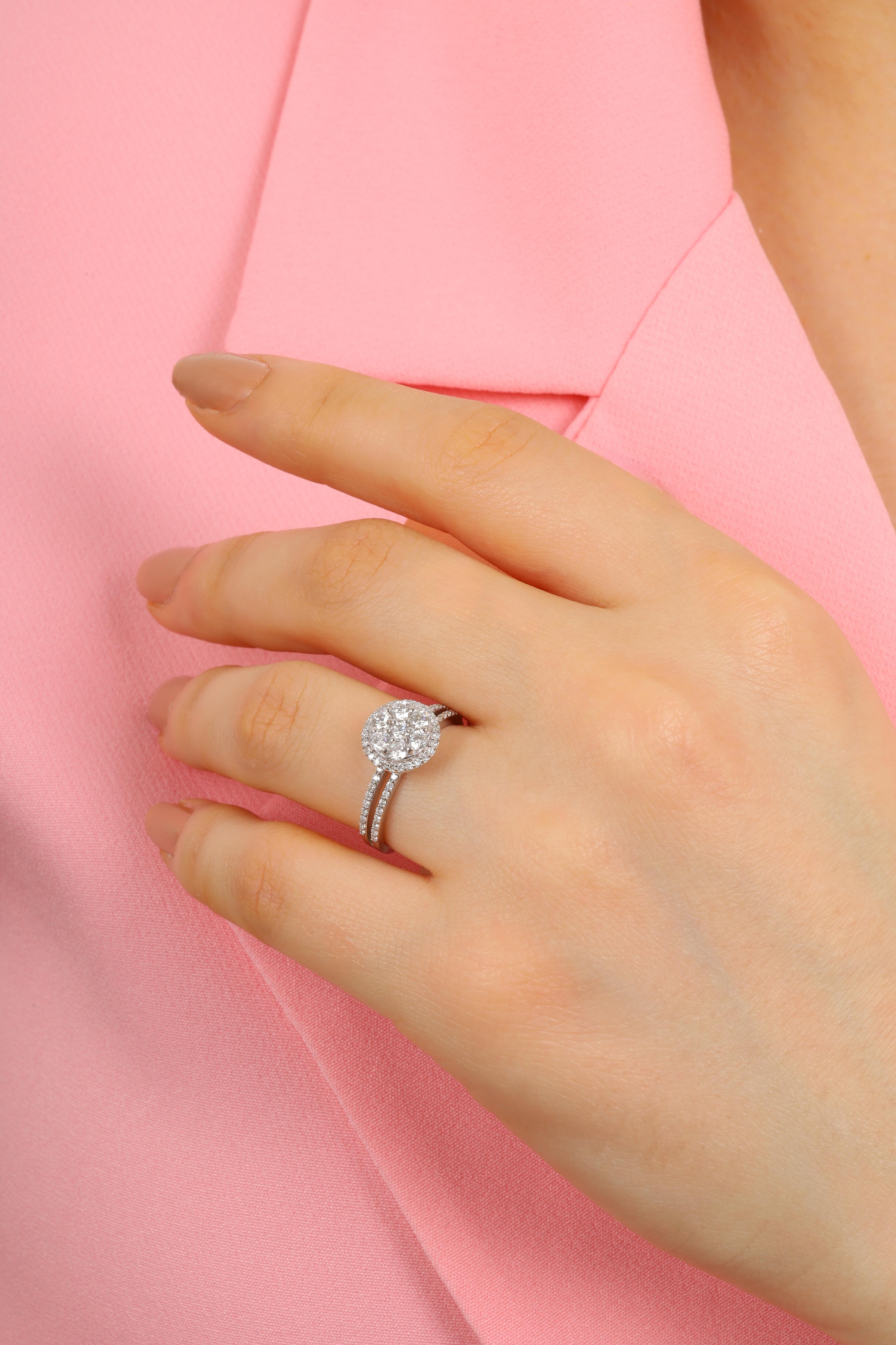 0.80 CT. BAGET PIRLANTA YÜZÜK