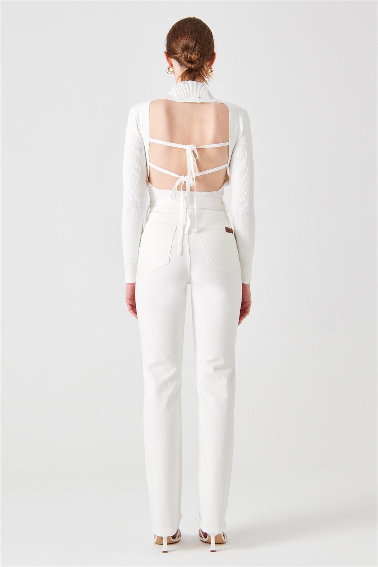 SARAH Slim Straight Fit Yüksek Bel Düz Paça Beyaz Kadın Jean Pantolon