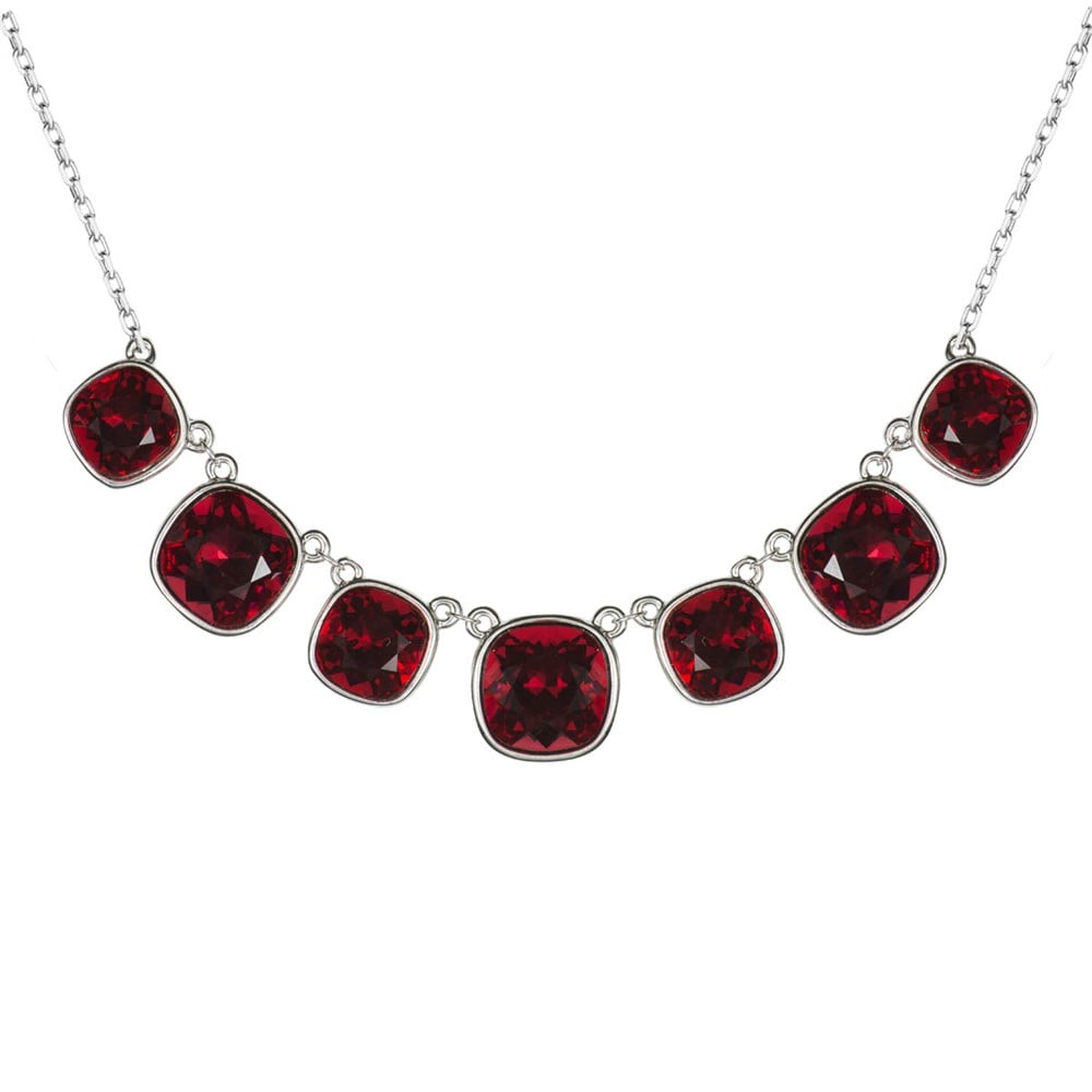 Kare Swarovski Kristalli Kolye