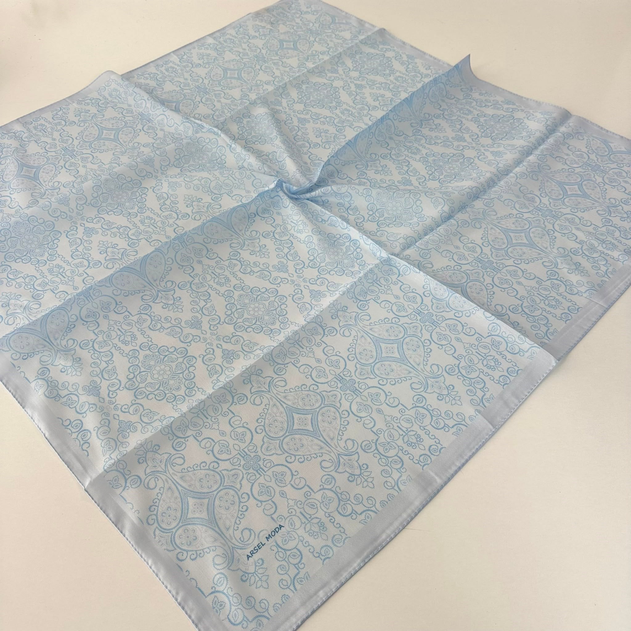 ARSEL MODA Soft Pamuklu Eşarp İtalyan Dikişli Mavi Serisi  LRB7112