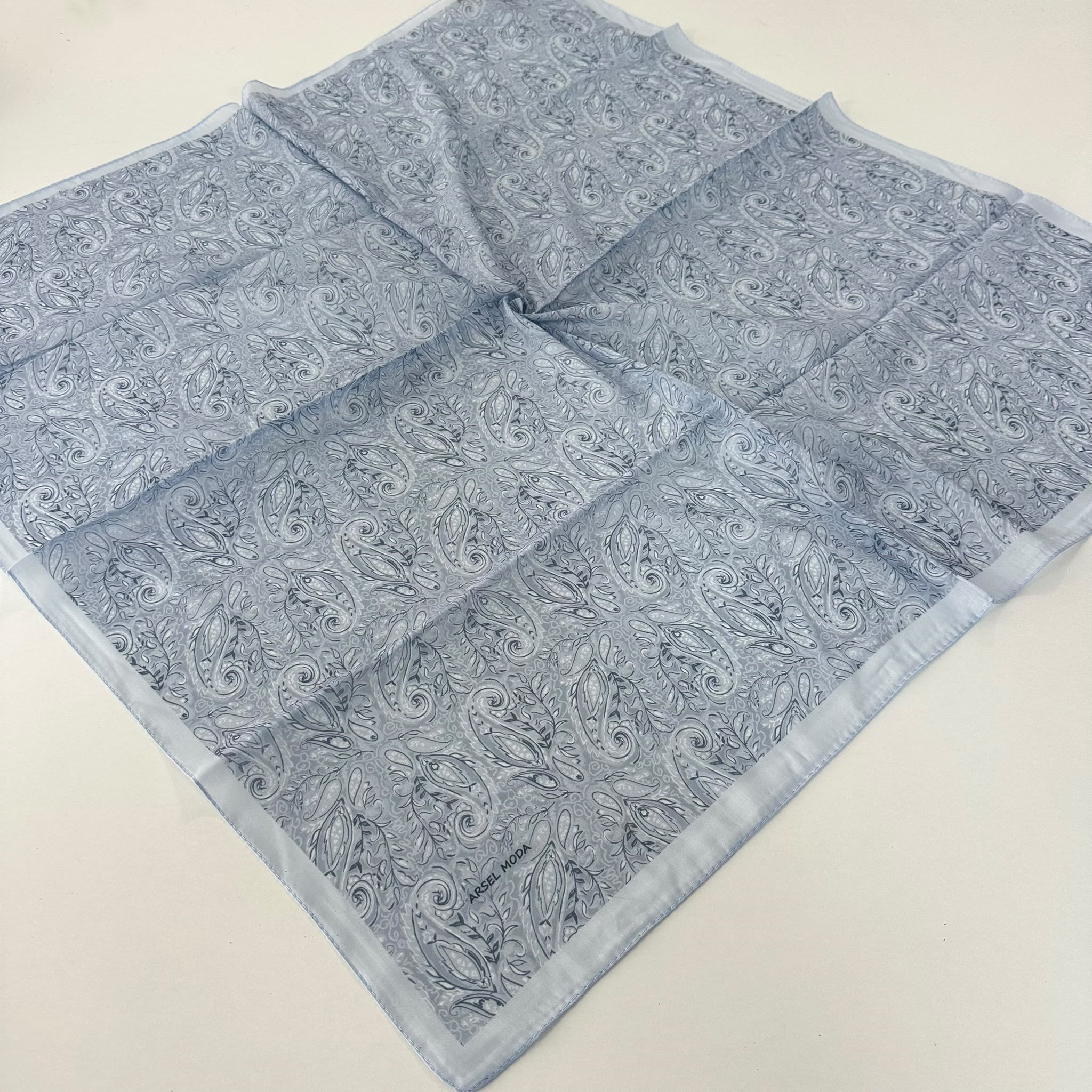 ARSEL MODA Soft Pamuklu Eşarp İtalyan Dikişli Mavi Serisi  LRB7101