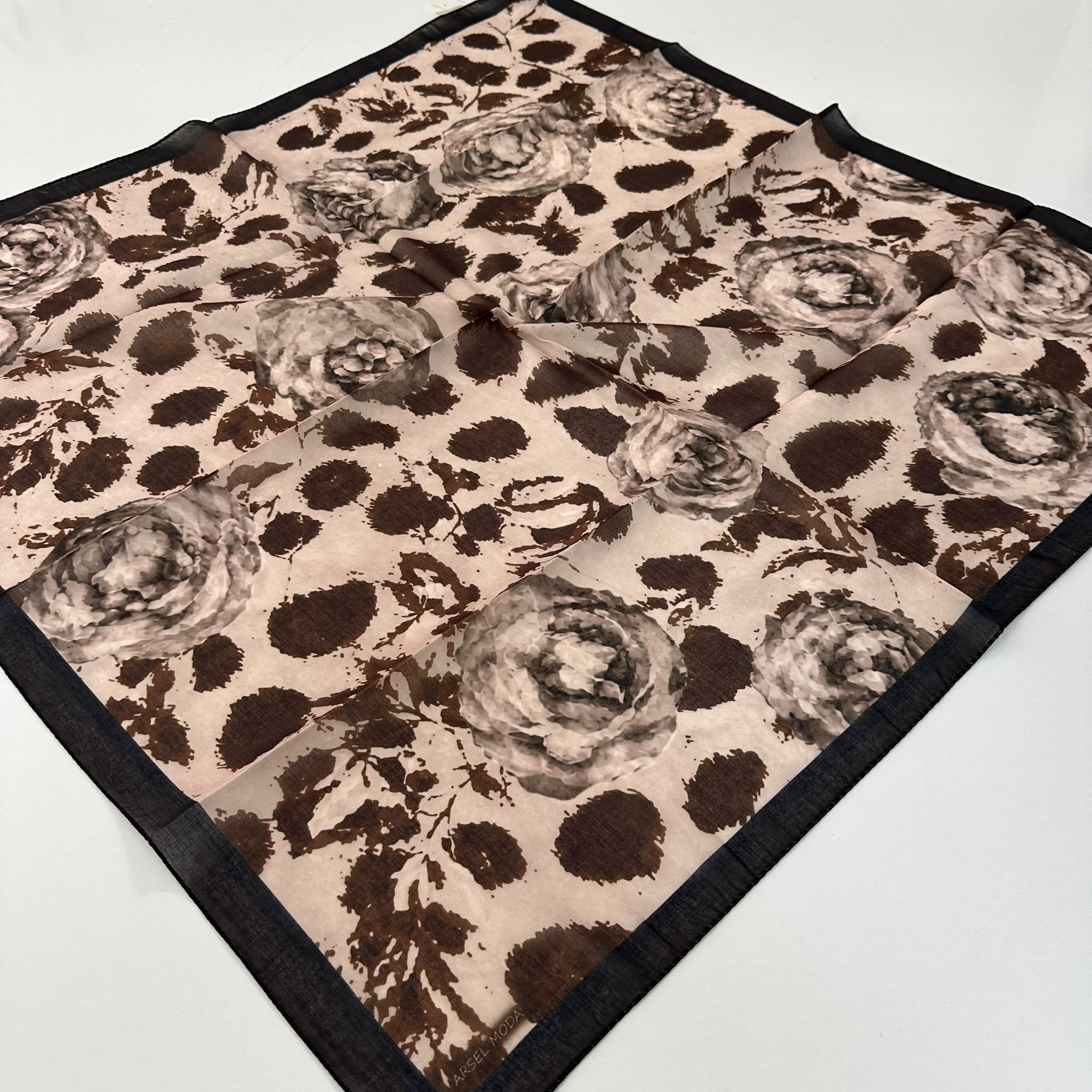 ARSEL MODA Soft Pamuklu Eşarp İtalyan Dikişli LRB7310