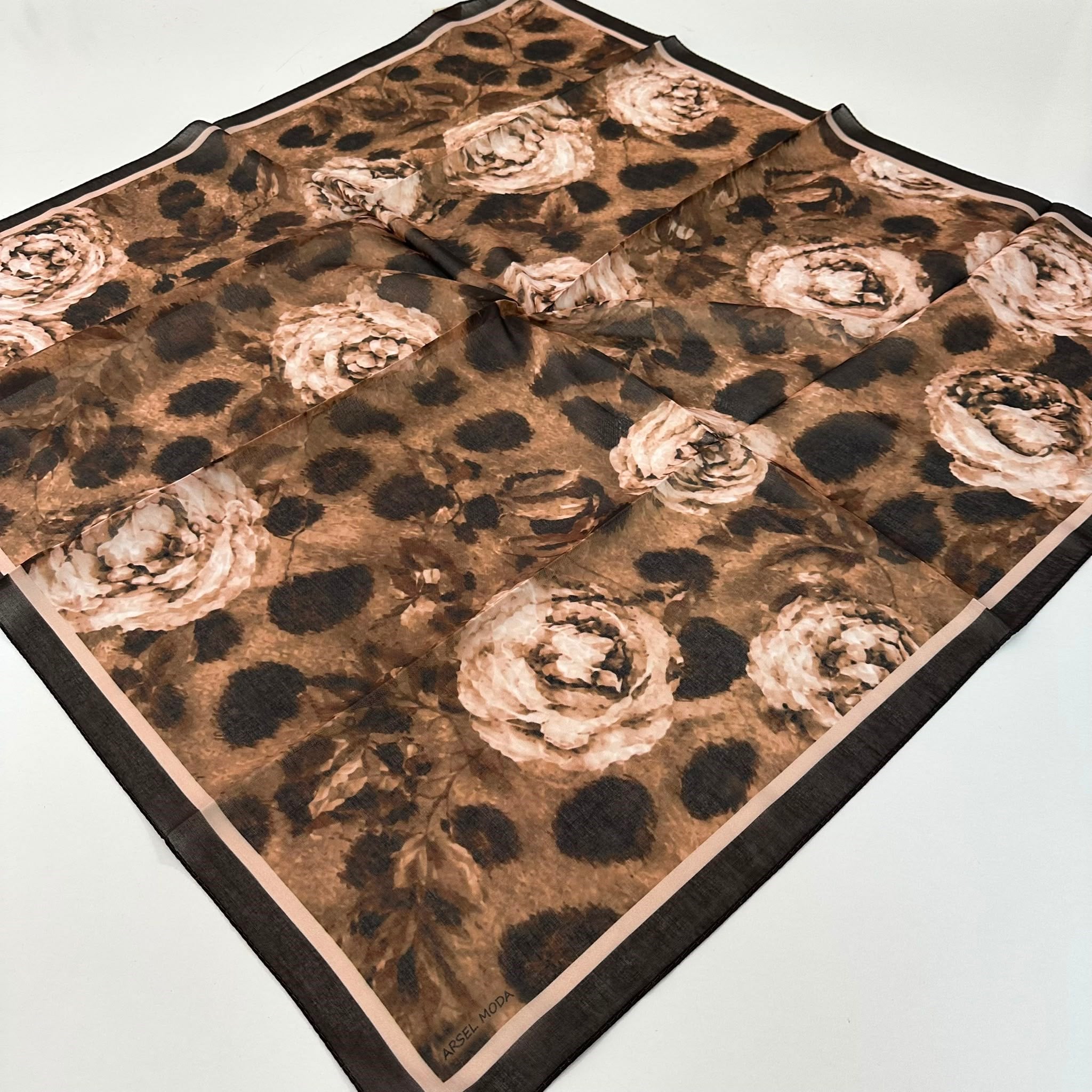 ARSEL MODA Soft Pamuklu Eşarp İtalyan Dikişli LRB7303