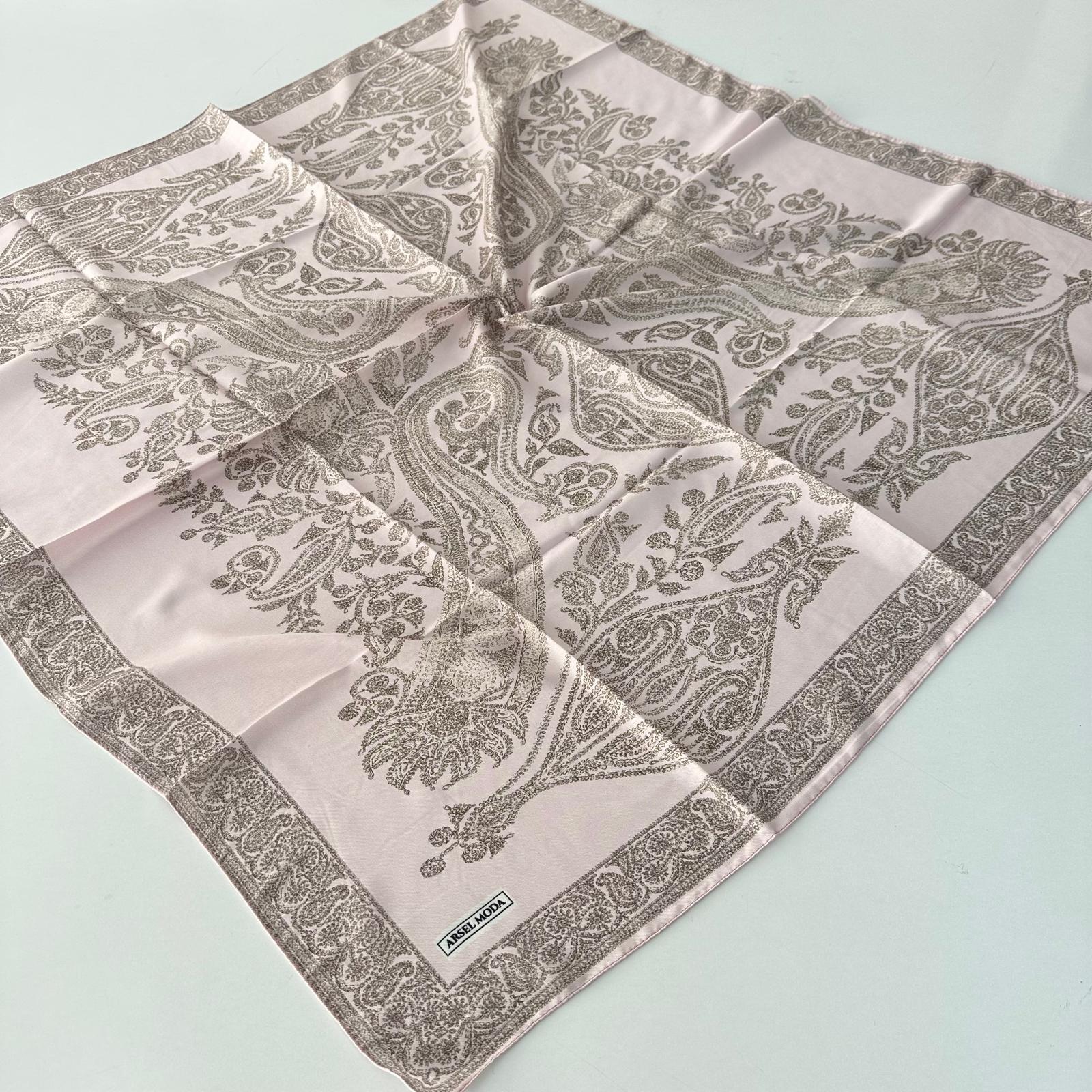 ARSEL MODA Soft Pamuklu Eşarp LRB0112