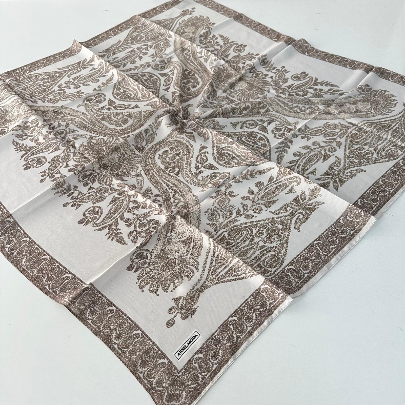 ARSEL MODA Soft Pamuklu Eşarp LRB0130