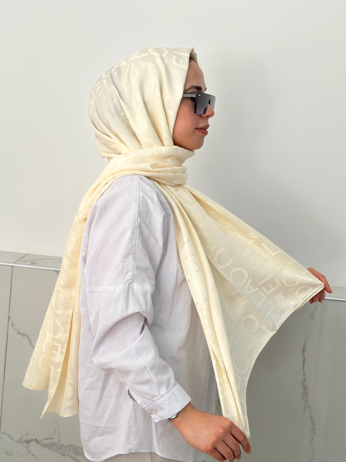 Locella Jakar Şal Krem JSL1118
