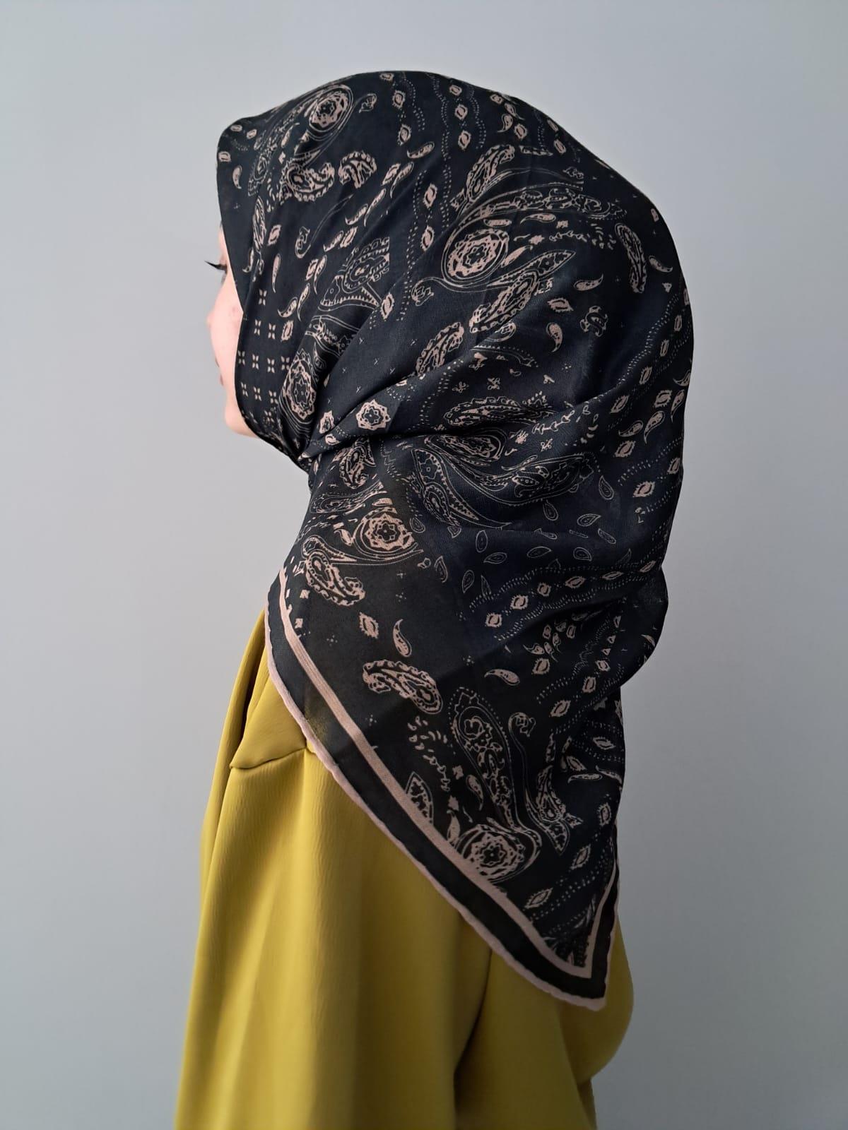 Locella Soft Pamuklu Eşarp Siyah-Kahve Serisi LDFA6907
