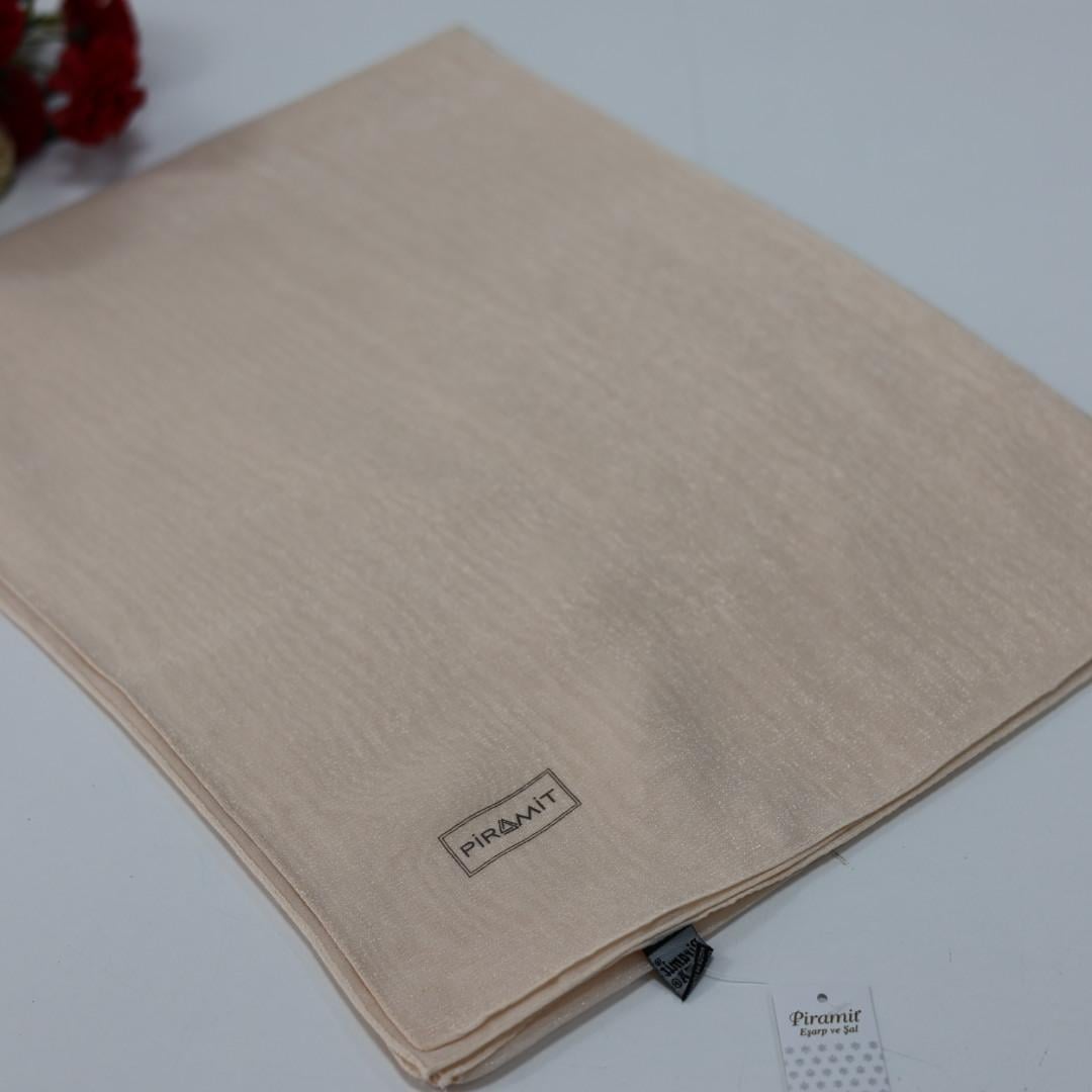 Piramit Kehribar Şal Fondöten JSM0116