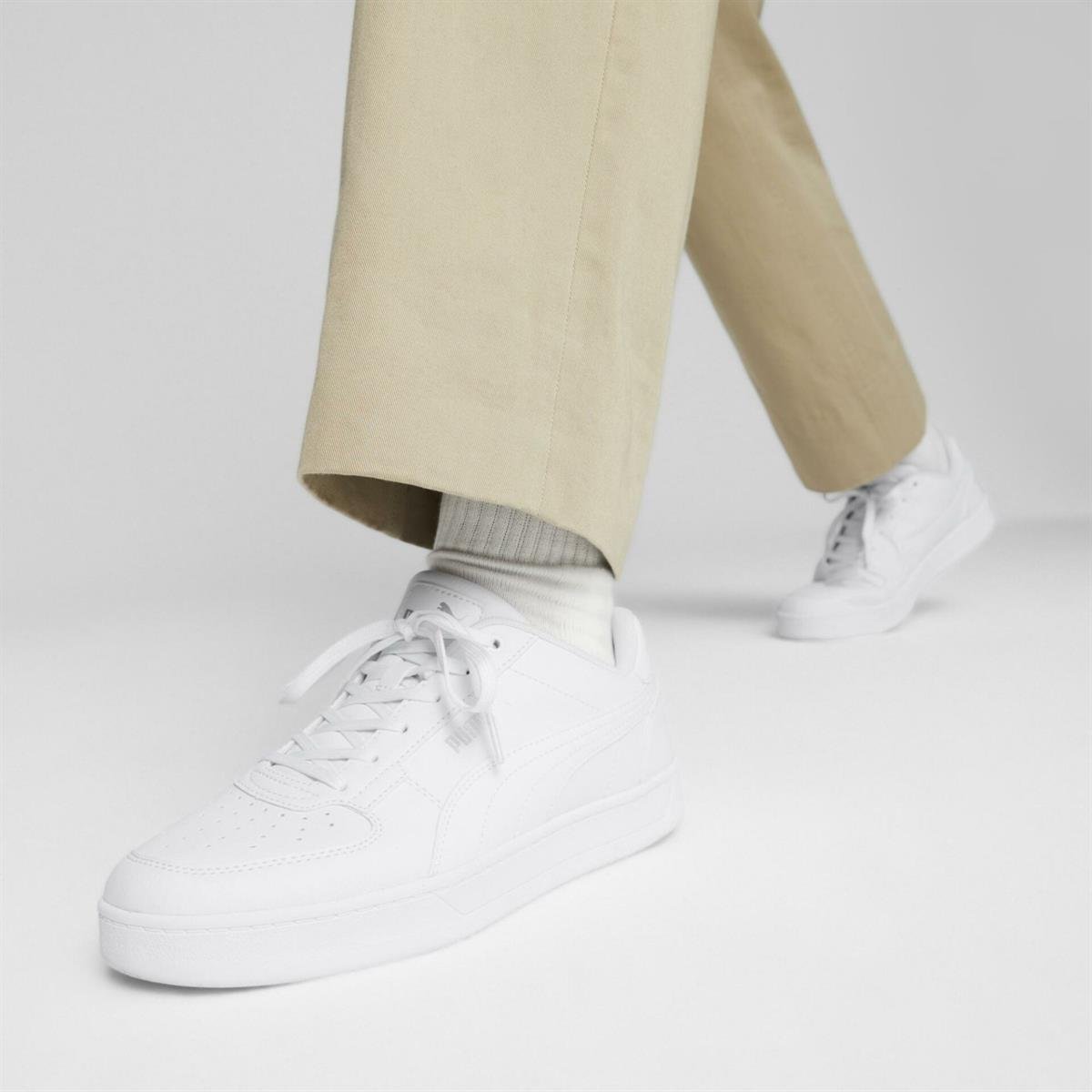PUMA 39229002  Caven 2.0  White- Silver