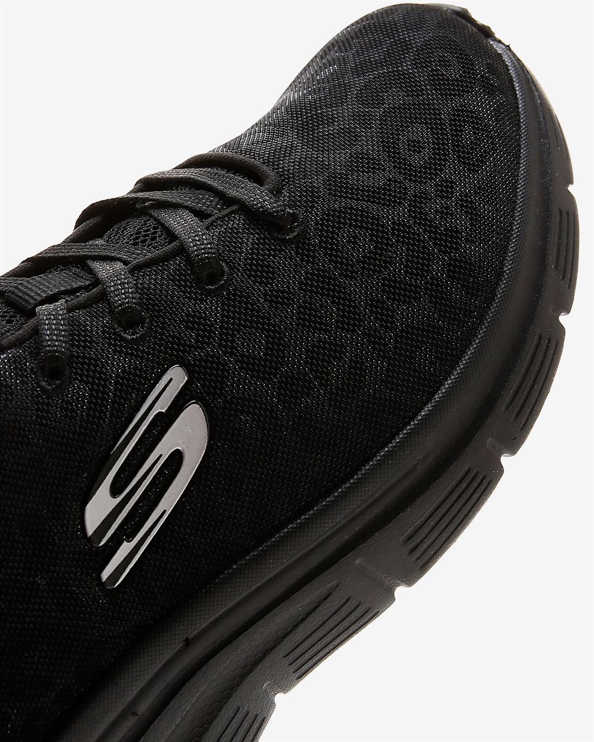 SKECHERS 88888179TK BBK FASHİON FİT Siyah