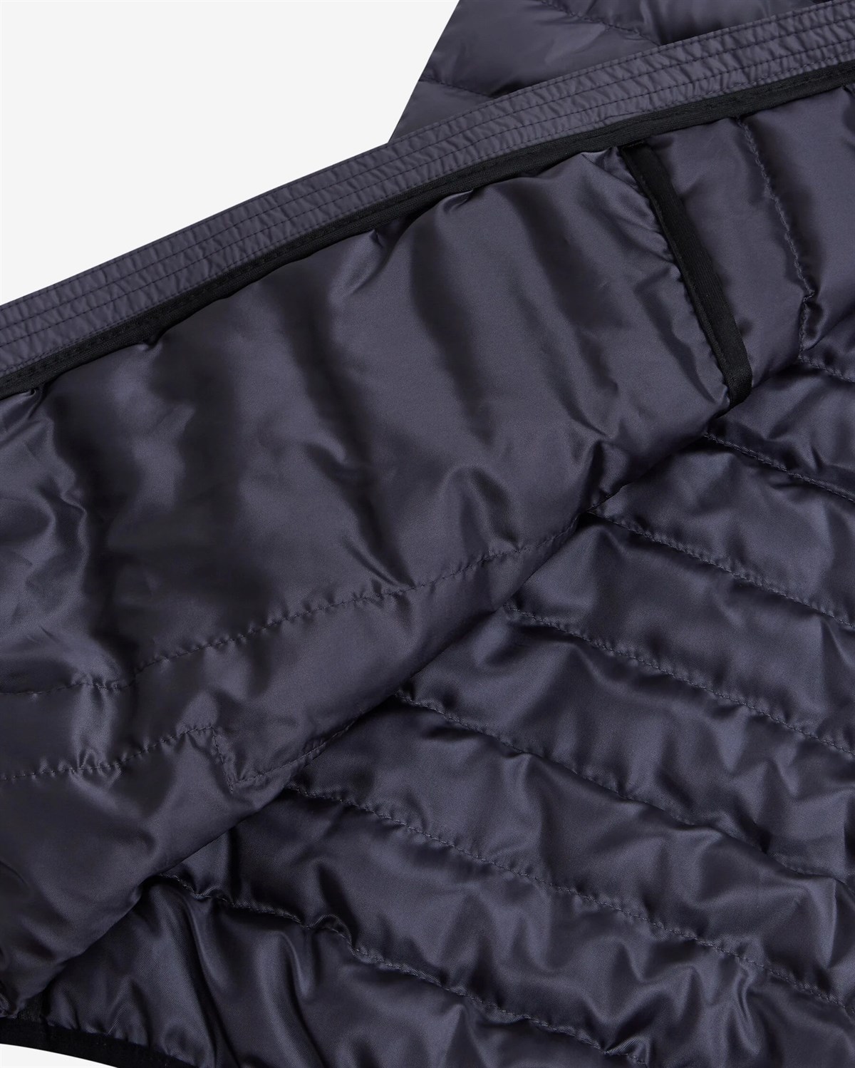 SKECHERS YELEK S202174-040 M Essential Vest