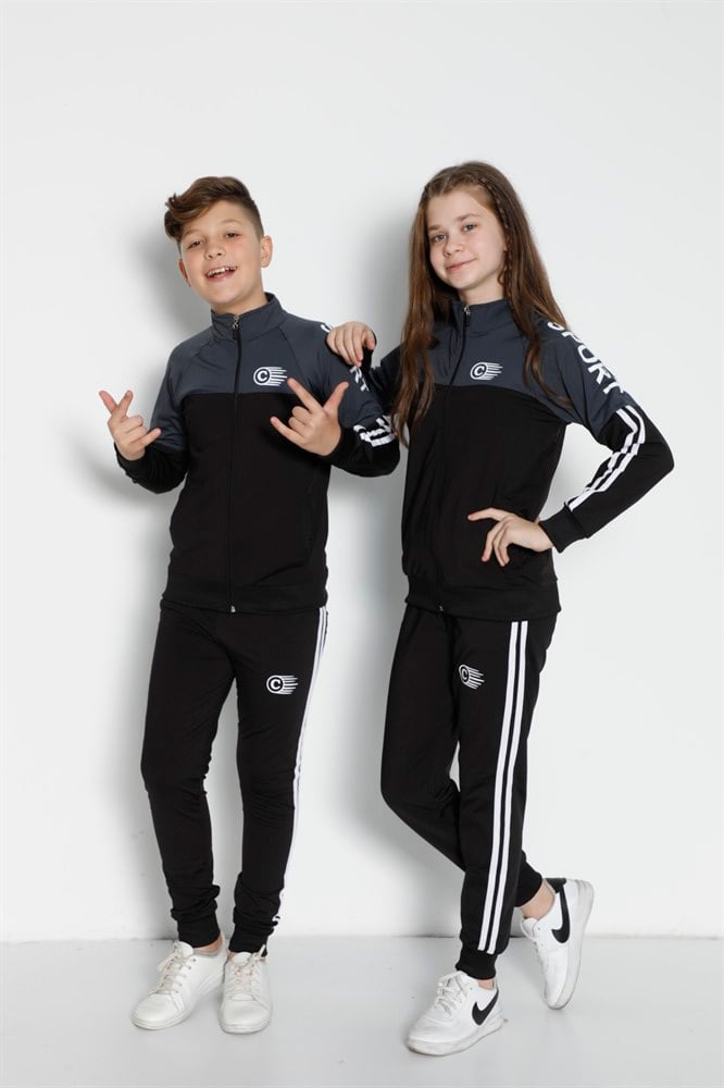 spor eşofman takımı