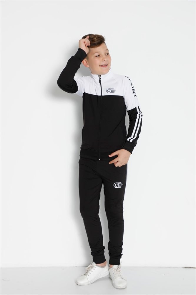spor eşofman takımı