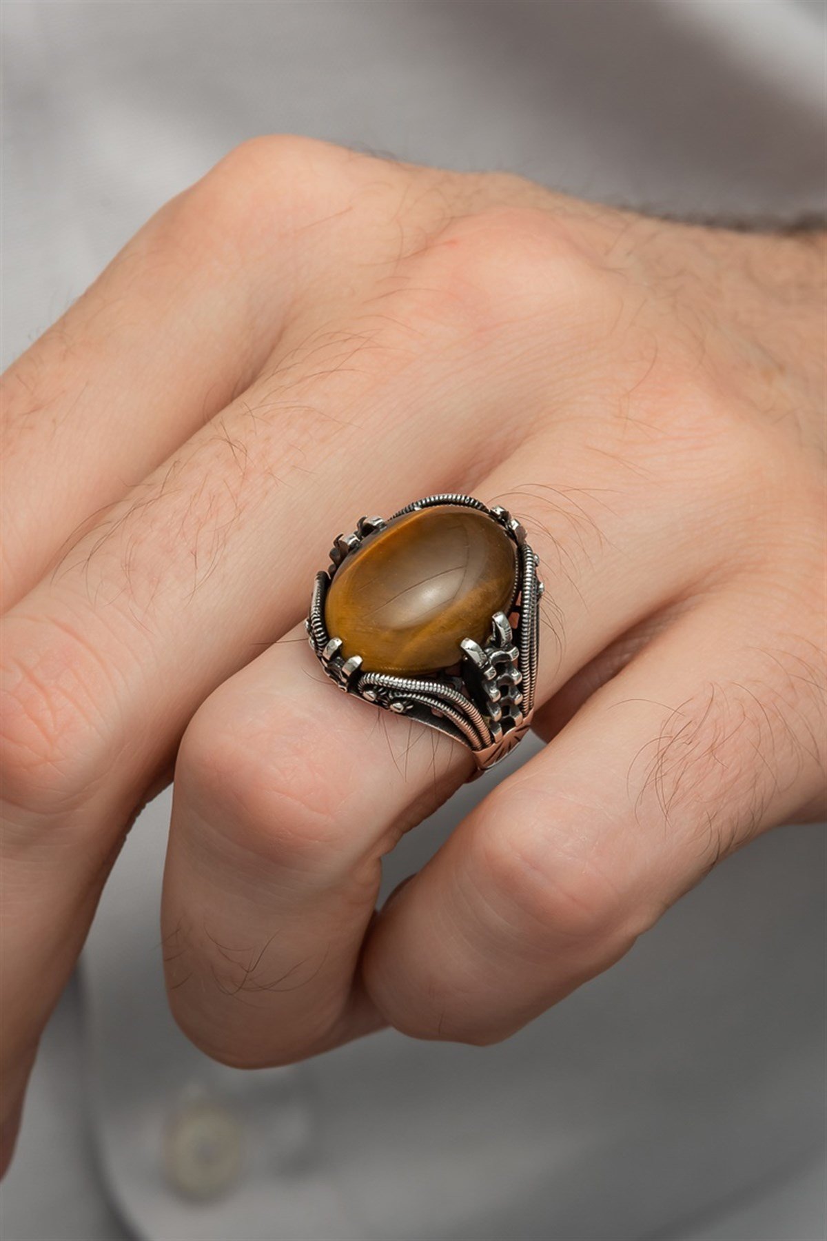 Kaplan Gözü Taşlı Oval 925 Gümüş Erkek Yüzük