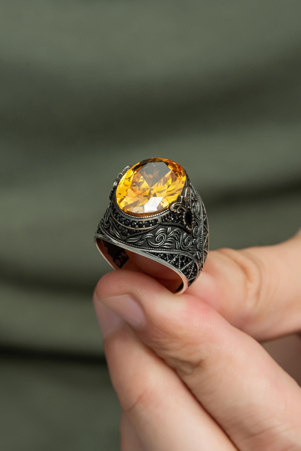 Oval Sitrin Taşlı 925 Gümüş Erkek Yüzük