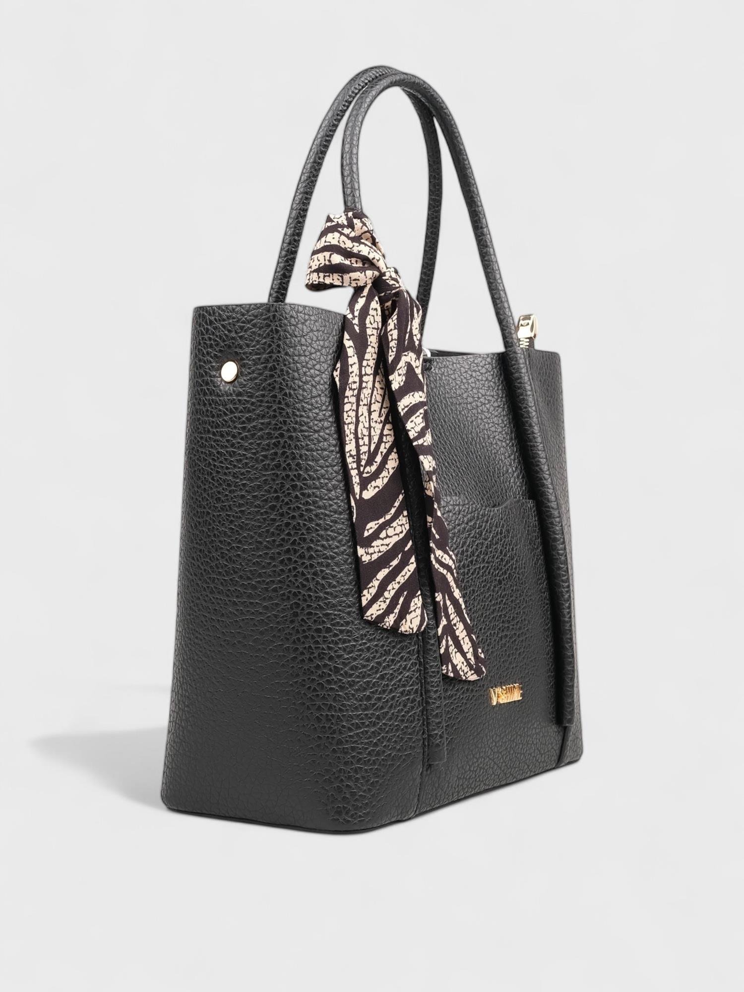 Bayan Siyah El Çantası