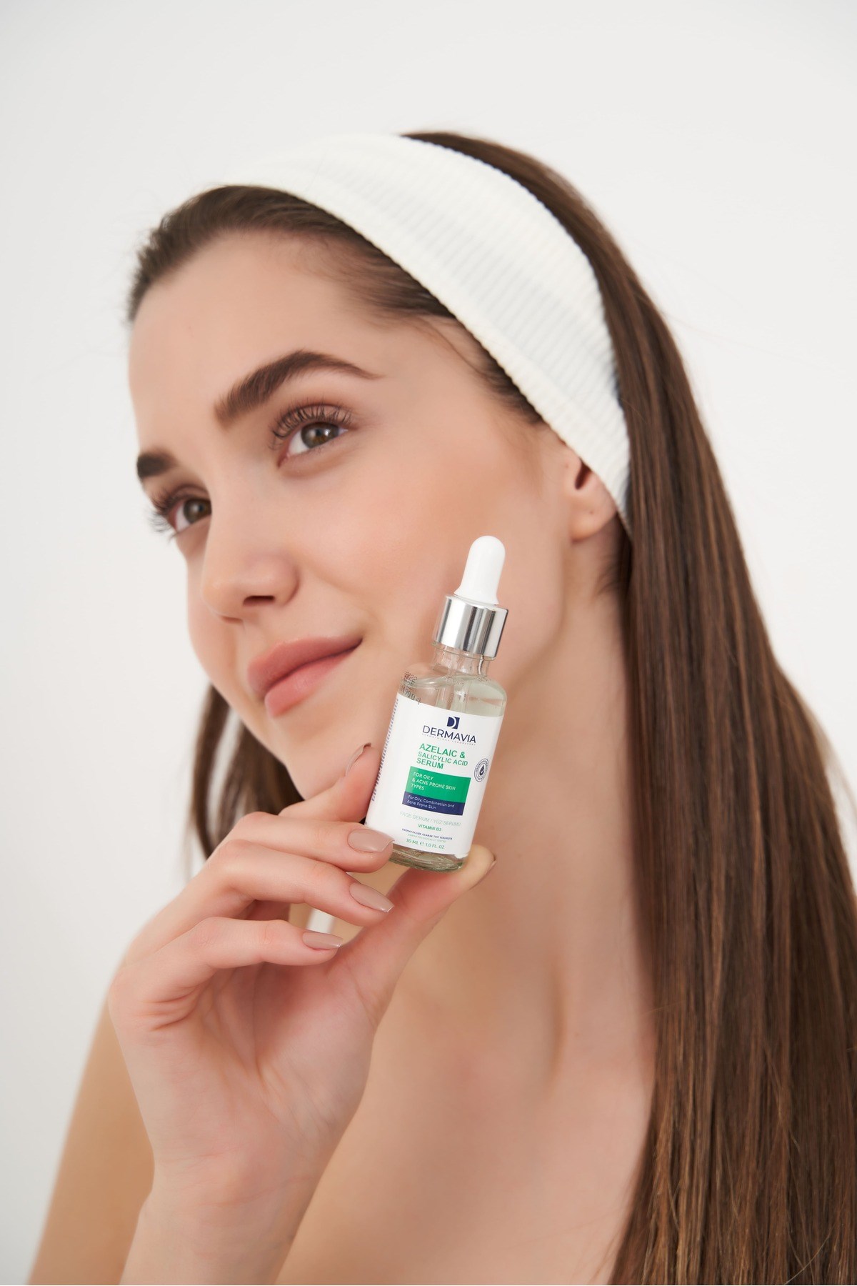 DERMAVIACİLT BAKIM SERUMLARIDermavia Yağlı Akne Eğilimli Cilt Tipleri İçin Yüz Serumu 30 ml