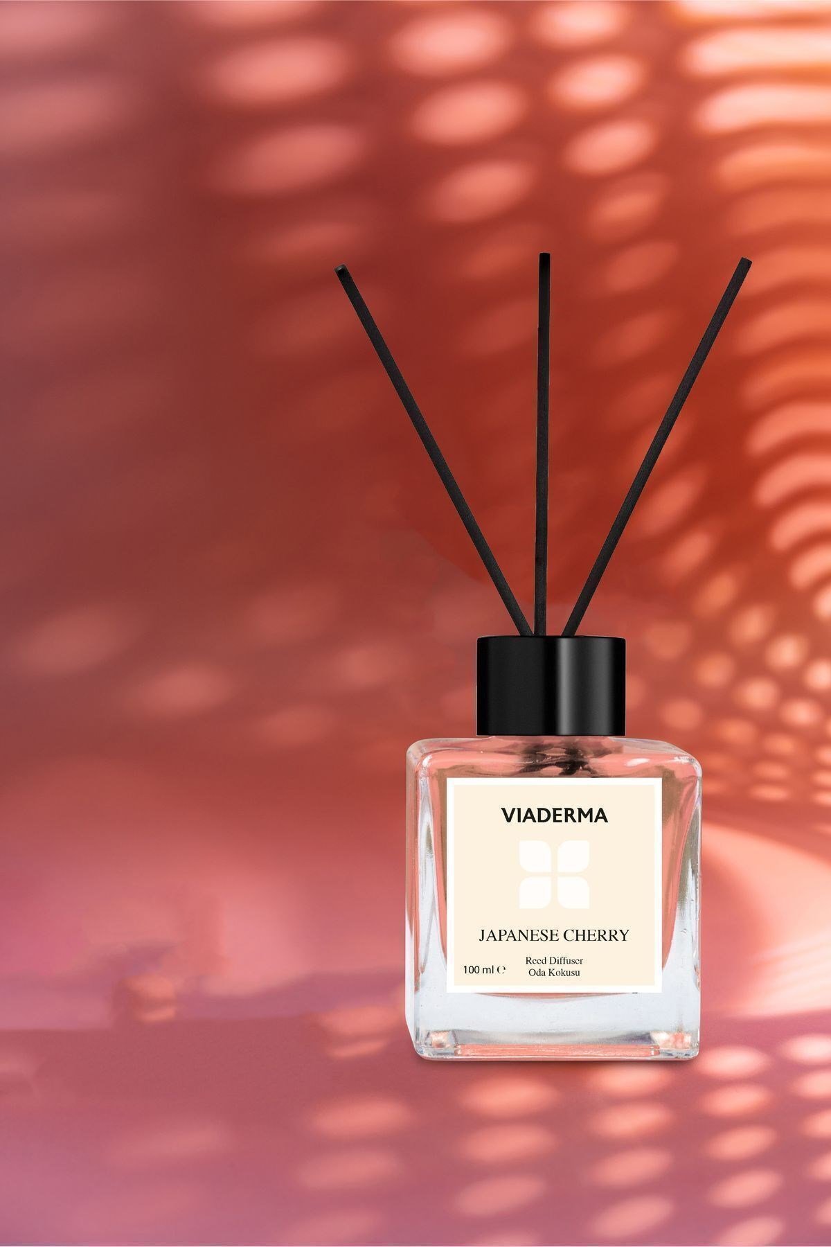VİADERMAEV BAKIM Viaderma Kare Şişe Japon Kiraz Esası Bambu Çubuklu Oda Kokusu 100 ml