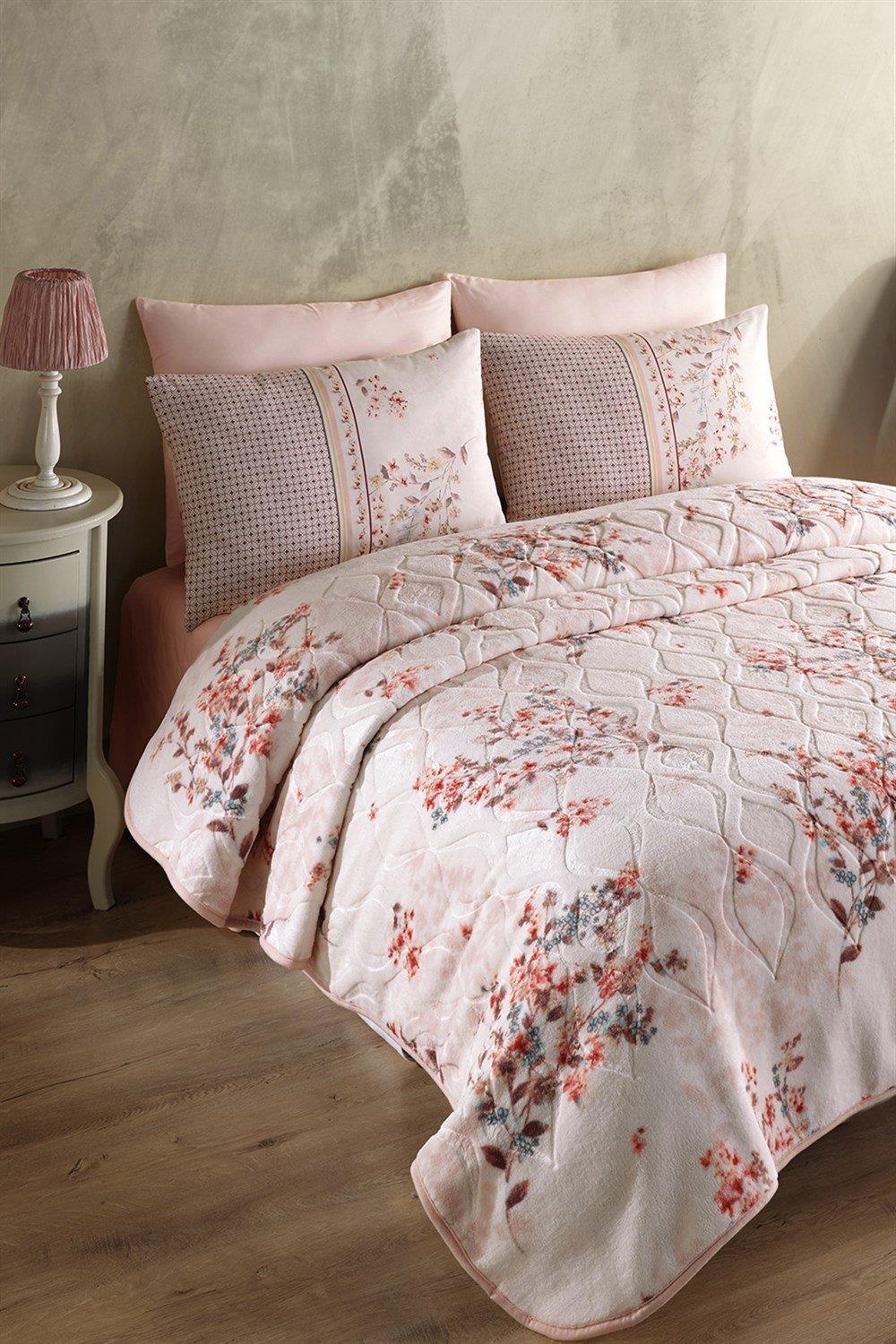 İyi Geceler İstanbul Emboss Baskılı Çift Kişilik Battaniye Melanie Somon