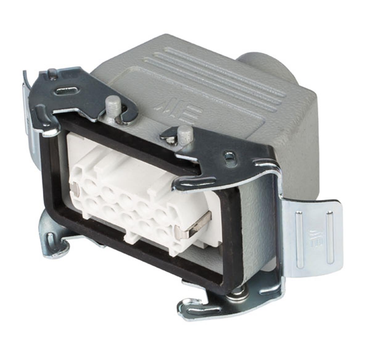 403115S
METE ENERJİ , 403115S , 10x16A. ÇOKLU UZATMA PRİZİ ÜST GİRİŞ METAL MAN.CON