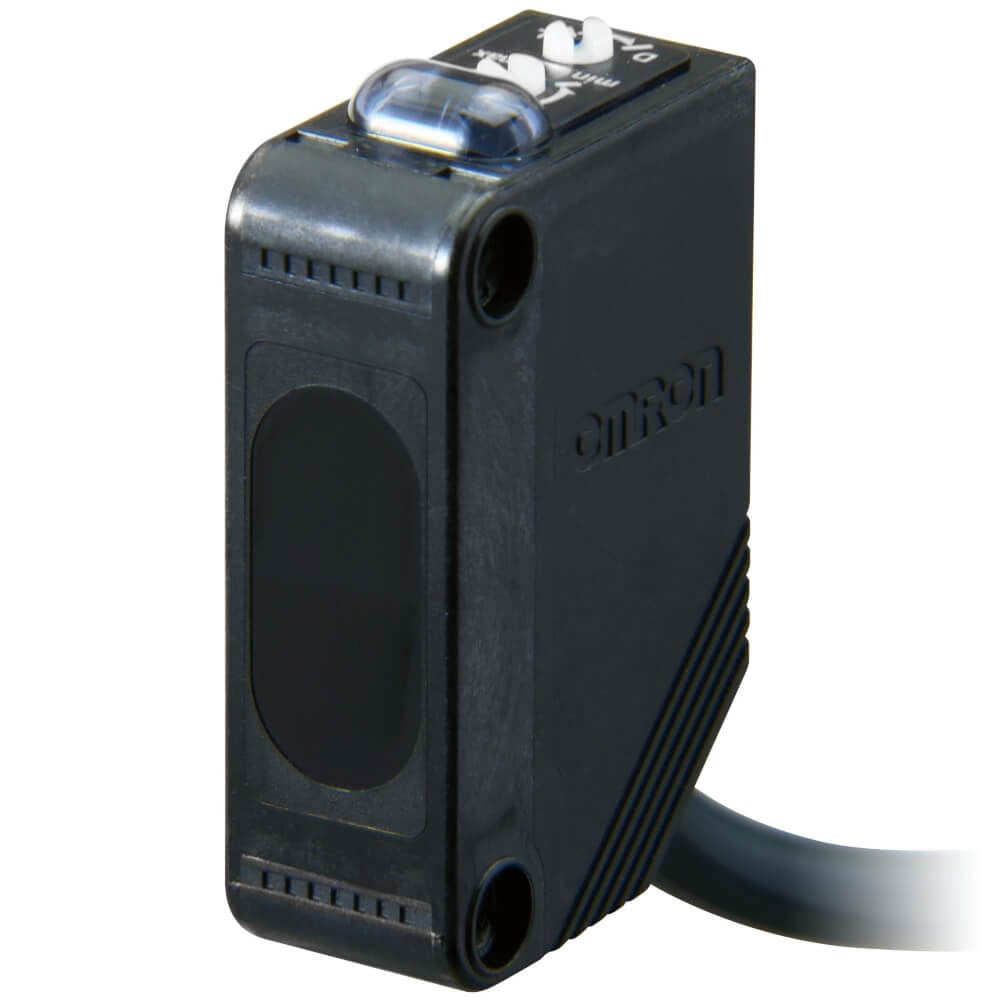 MarkasızE3Z-D62E3Z-D62OMRON Sensör, E3Z-D62 2M Cisimden Yansımalı Fotoelektrik Sensör