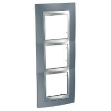 MGU66.006V.097Unica Metalik gri-Alüminyum Üçlü dikey çerçeve