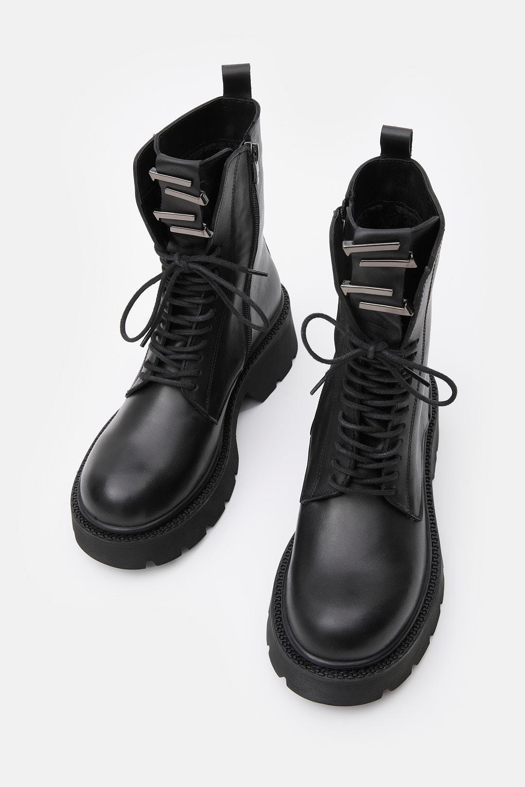 Alexandra Siyah Hakiki Deri Kadın Bot