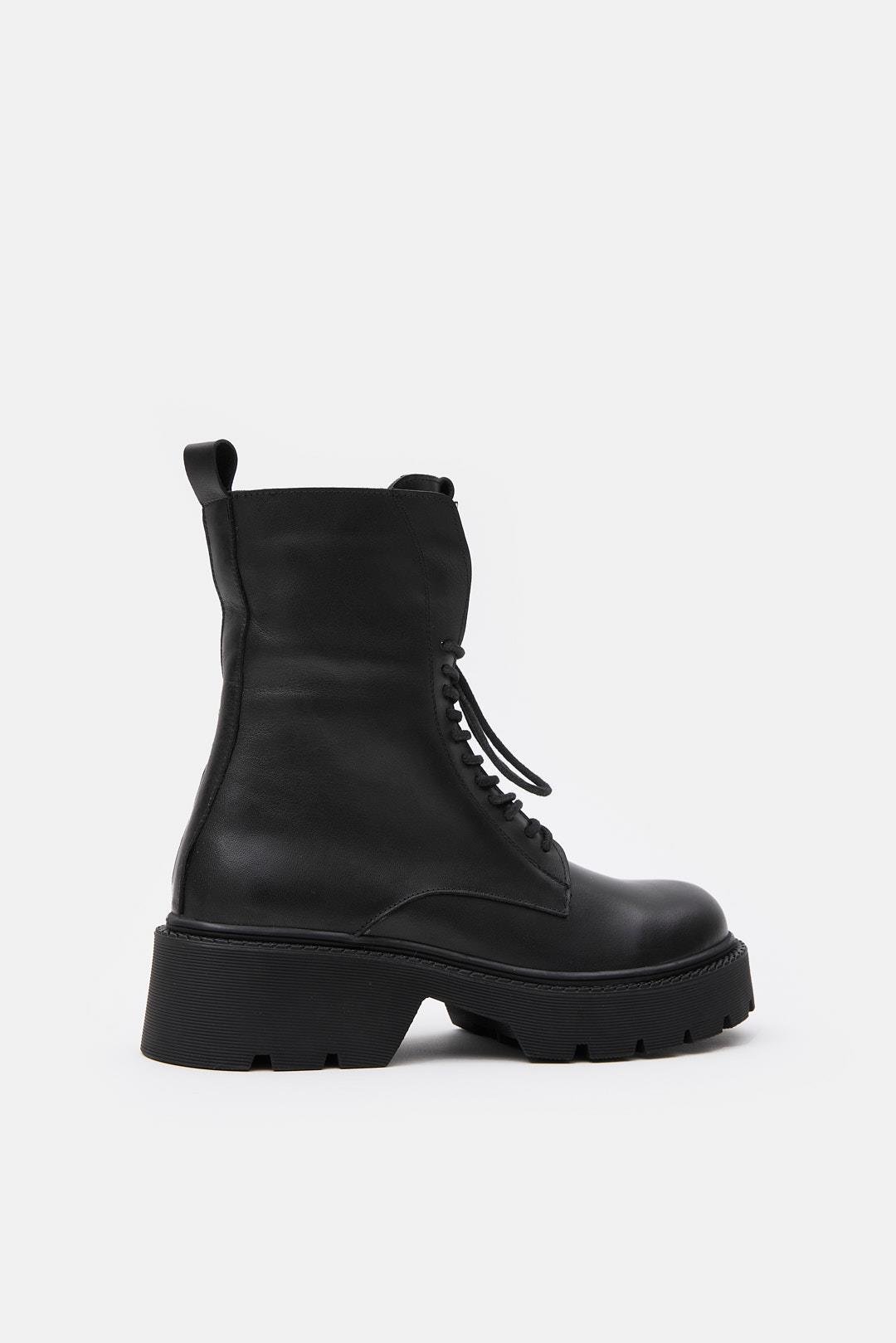 Alexandra Siyah Hakiki Deri Kadın Bot