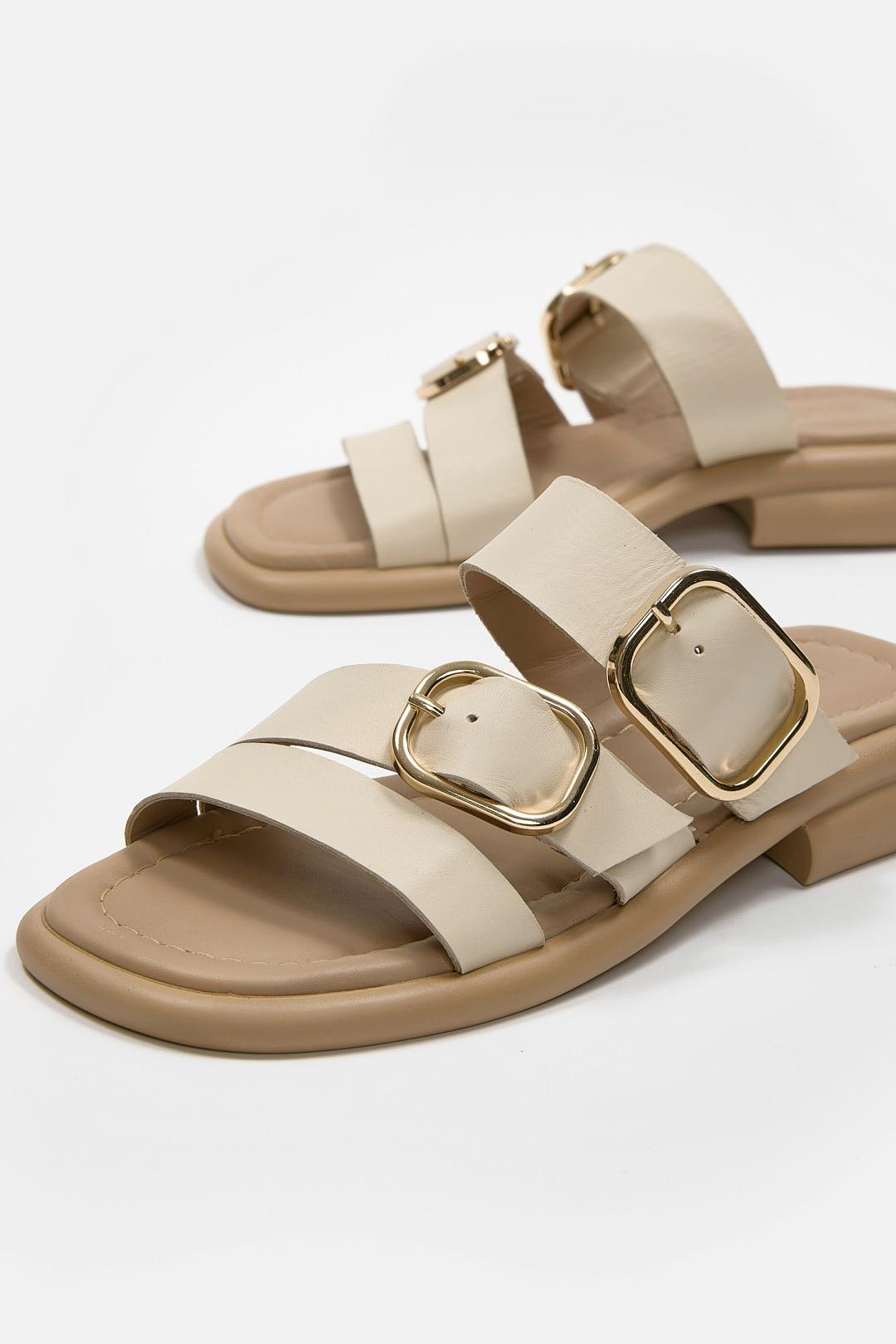 Almedia Bej Hakiki Deri Kadın Terlik