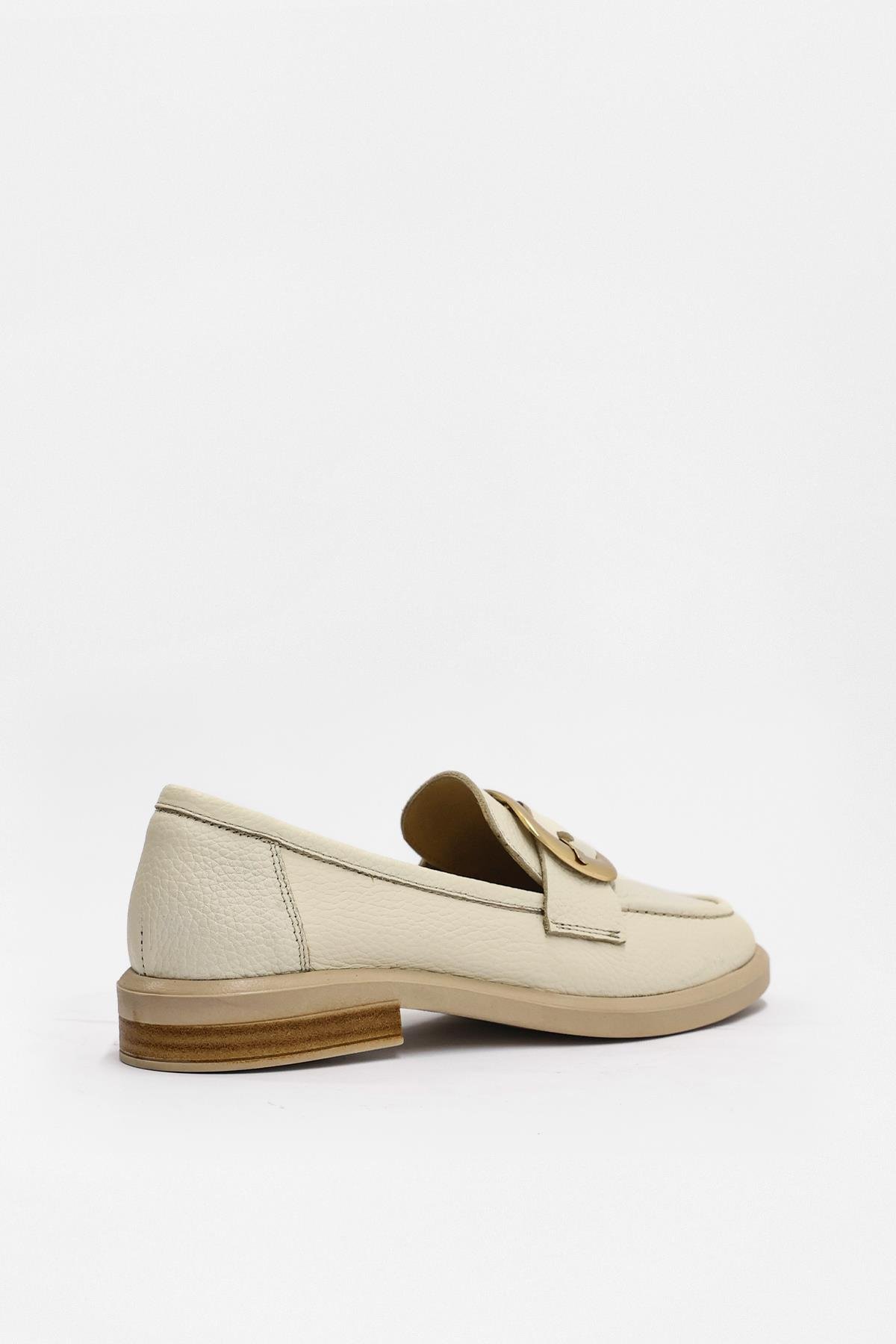 Andrea Bej Hakiki Deri Altın Toka Aksesuarlı Kadın Loafer