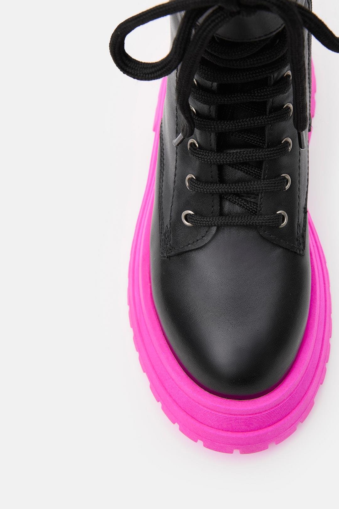 Anna Black Genuine Leather Chain Accessory Pink Sole Women's Boots