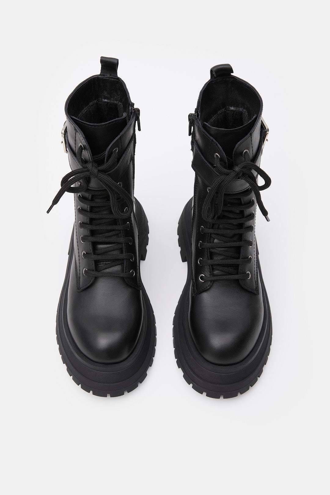 Anna Black Leather Chain Accessory Thick Soled Women's Boots