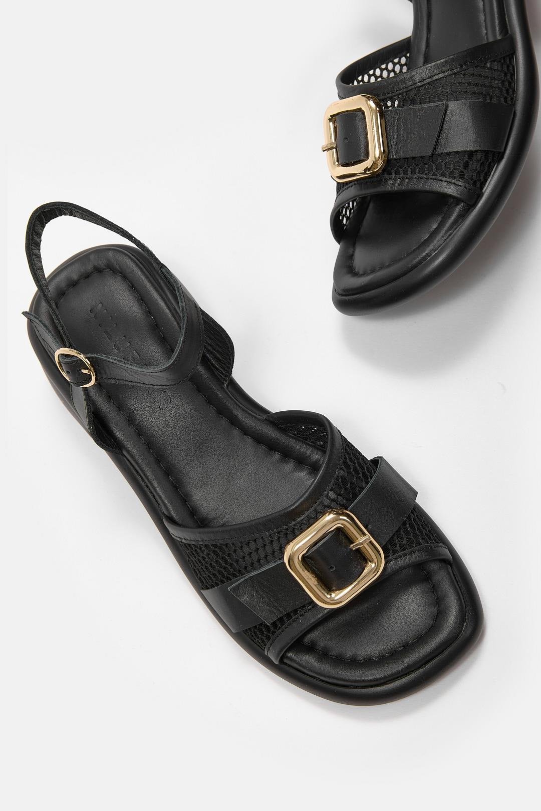 Annika Siyah Hakiki Deri Fileli Kısa Topuklu Sandalet