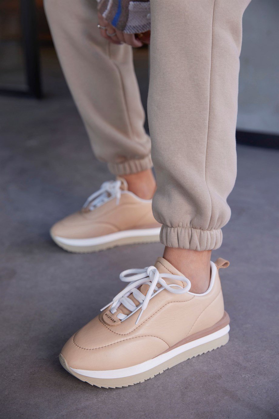 Balla Bej Hakiki Deri Kadın Sneaker