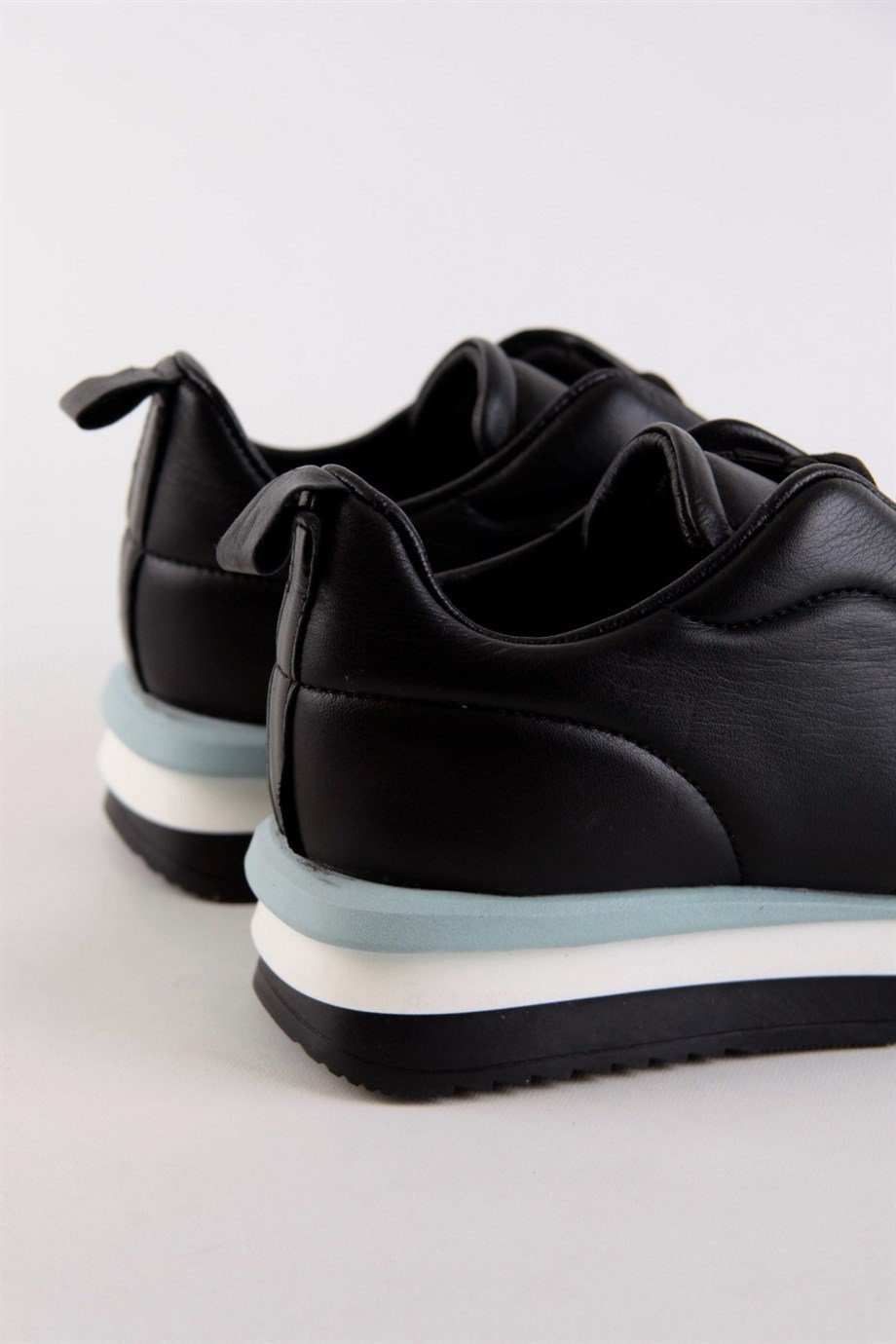 Balla Siyah Hakiki Deri Kadın Sneaker
