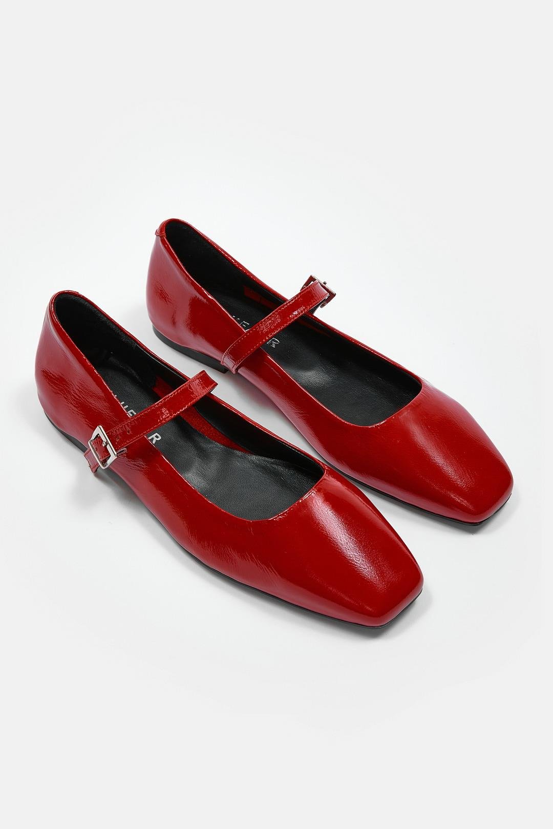 Beery Kırmızı Rugan Hakiki Deri Kadın Babet