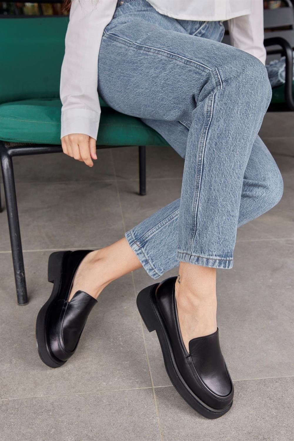 Belissa Siyah Hakiki Deri Kadın Loafer