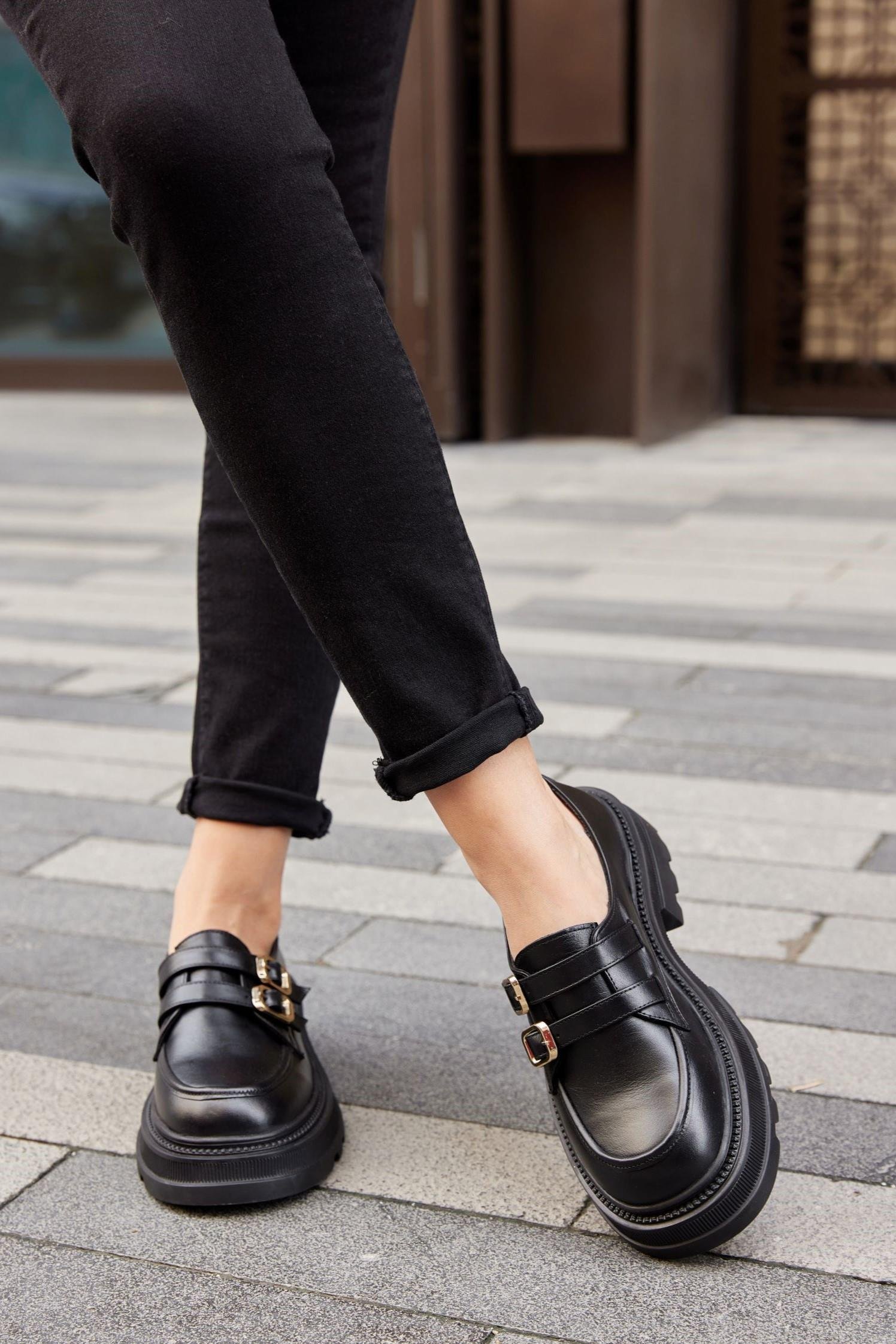 Belly Siyah Hakiki Deri Kalın Tabanlı Kadın Loafer