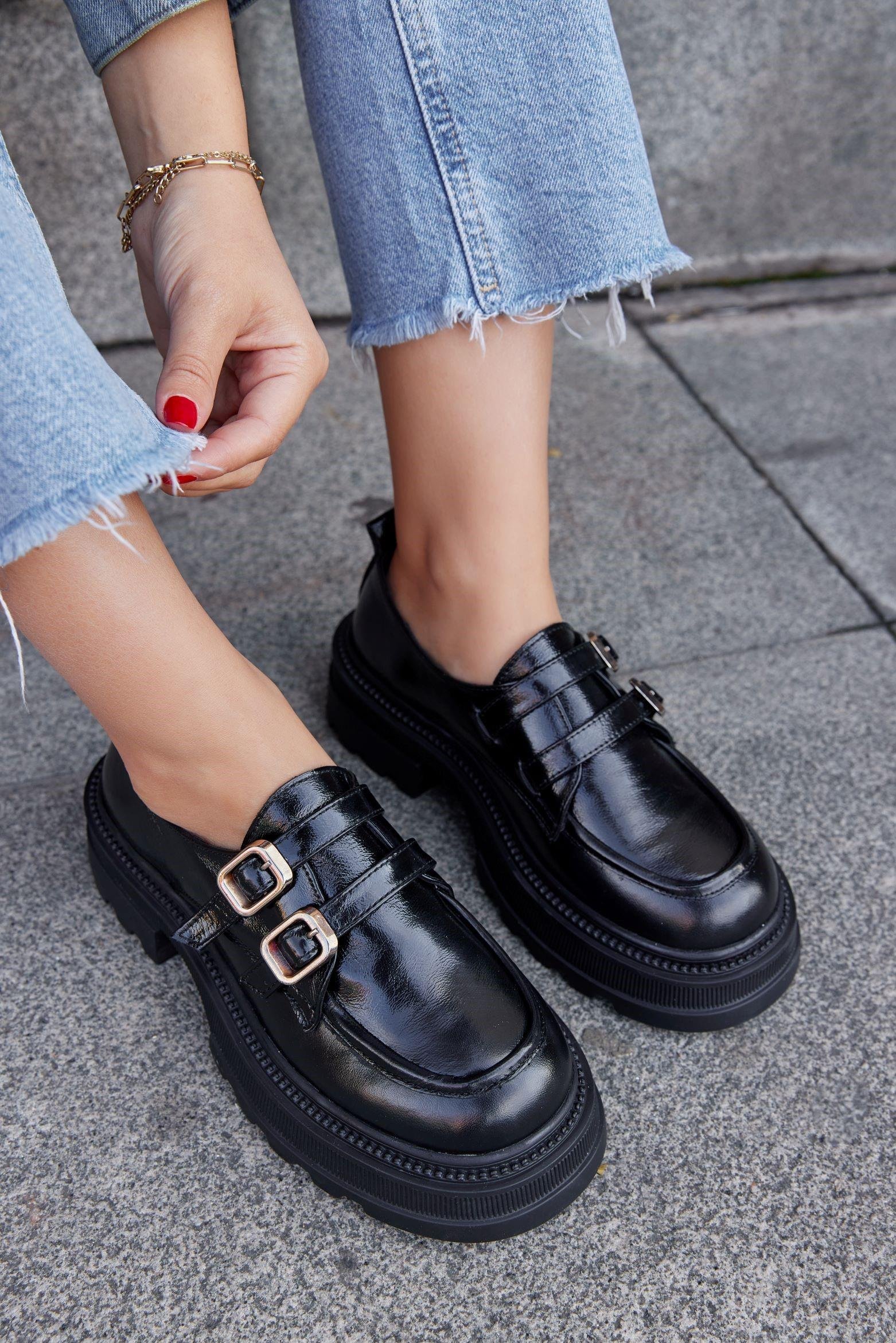 Belly Siyah Rugan Hakiki Deri Kalın Tabanlı Kadın Loafer