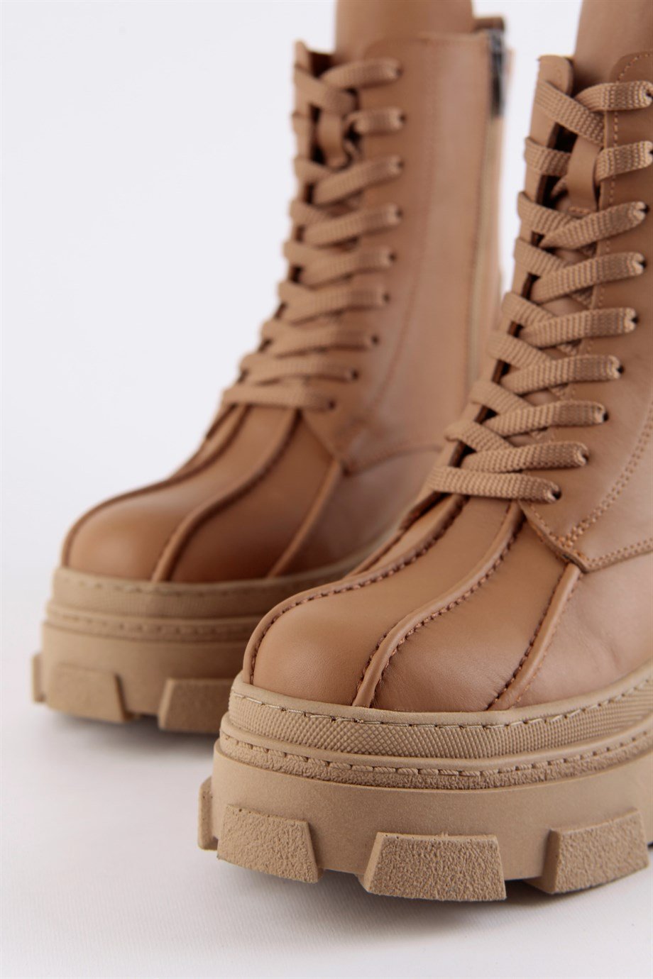 Brella Taba Hakiki Deri Kalın Tabanlı Kadın Bot