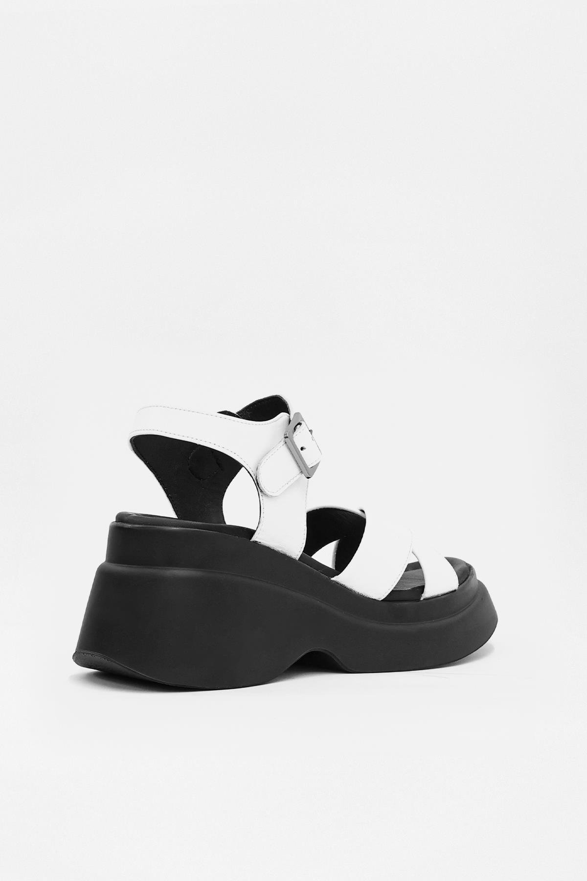 Bride Beyaz Hakiki Deri Topuklu Kadın Sandalet