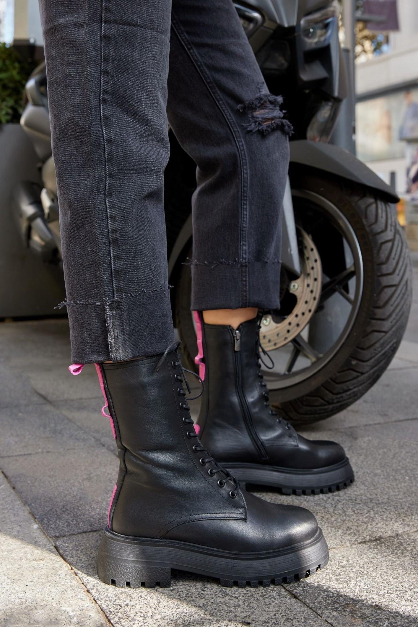 Como Siyah / Pembe Hakiki Deri Bağcıklı Kadın Bot 