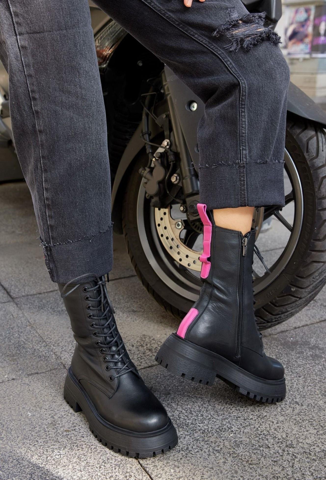 Como Siyah / Pembe Hakiki Deri Bağcıklı Kadın Bot 