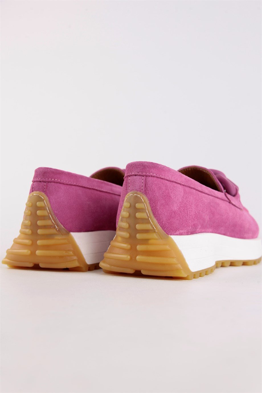 Darius Pembe Hakiki Süet Zincir Aksesuarlı Kadın Sneaker