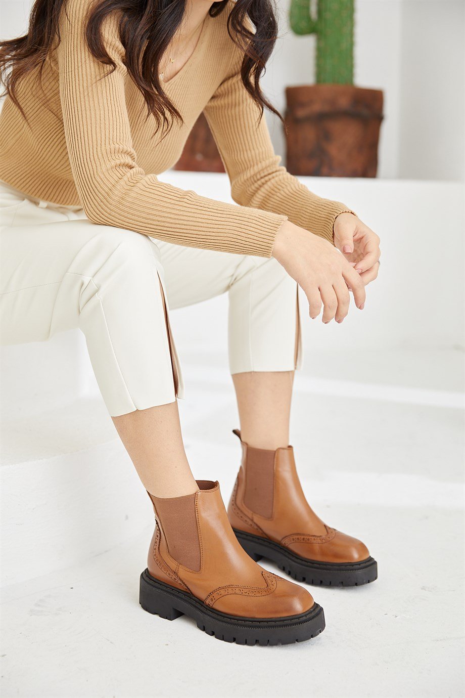 Dems Taba Hakiki Deri Yandan Lastikli Bot