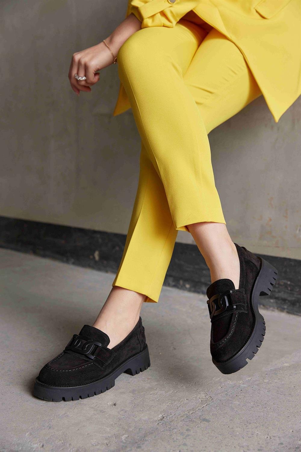 Дорина Женские Чёрны Замшевые Лоферы