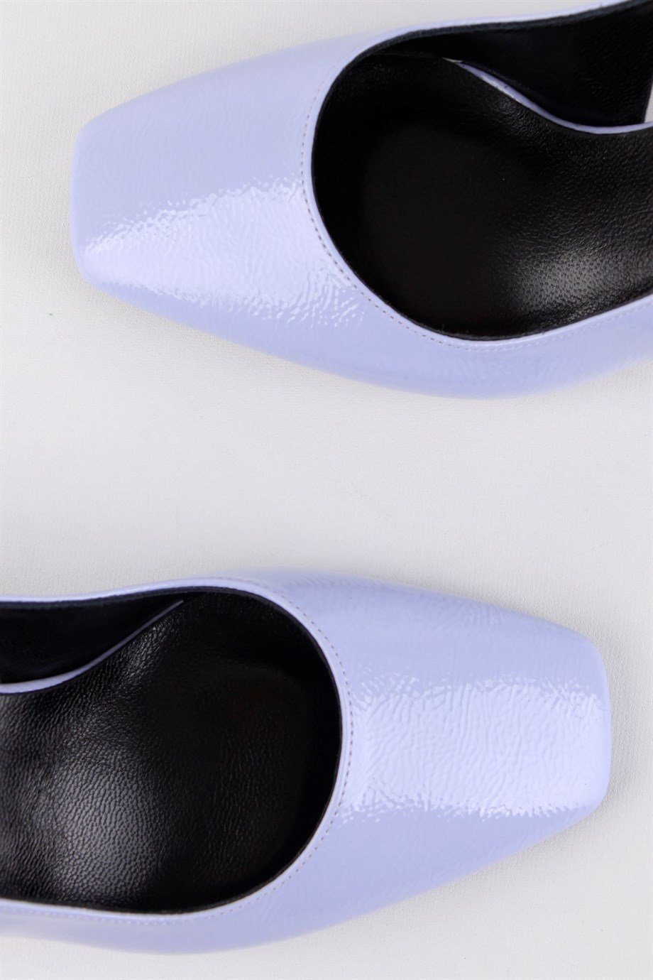 Эленор Сиреневые Женские Туфли на Каблуке из Лакированной Кожи 