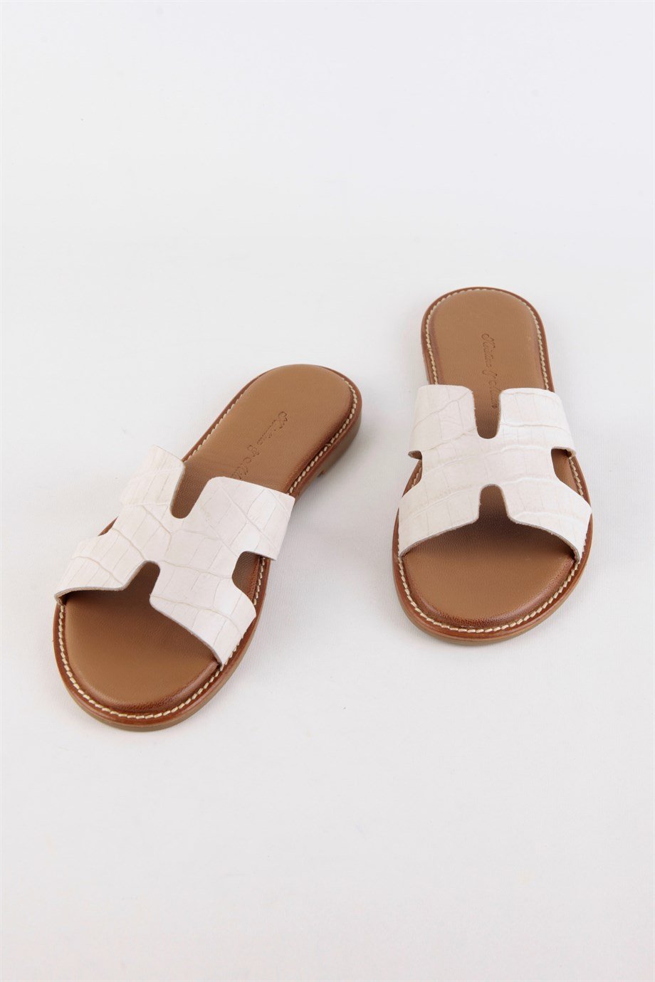 Хелен Бежевые Женские Тапочки из Натуральной Кожи с Кроко Принтом